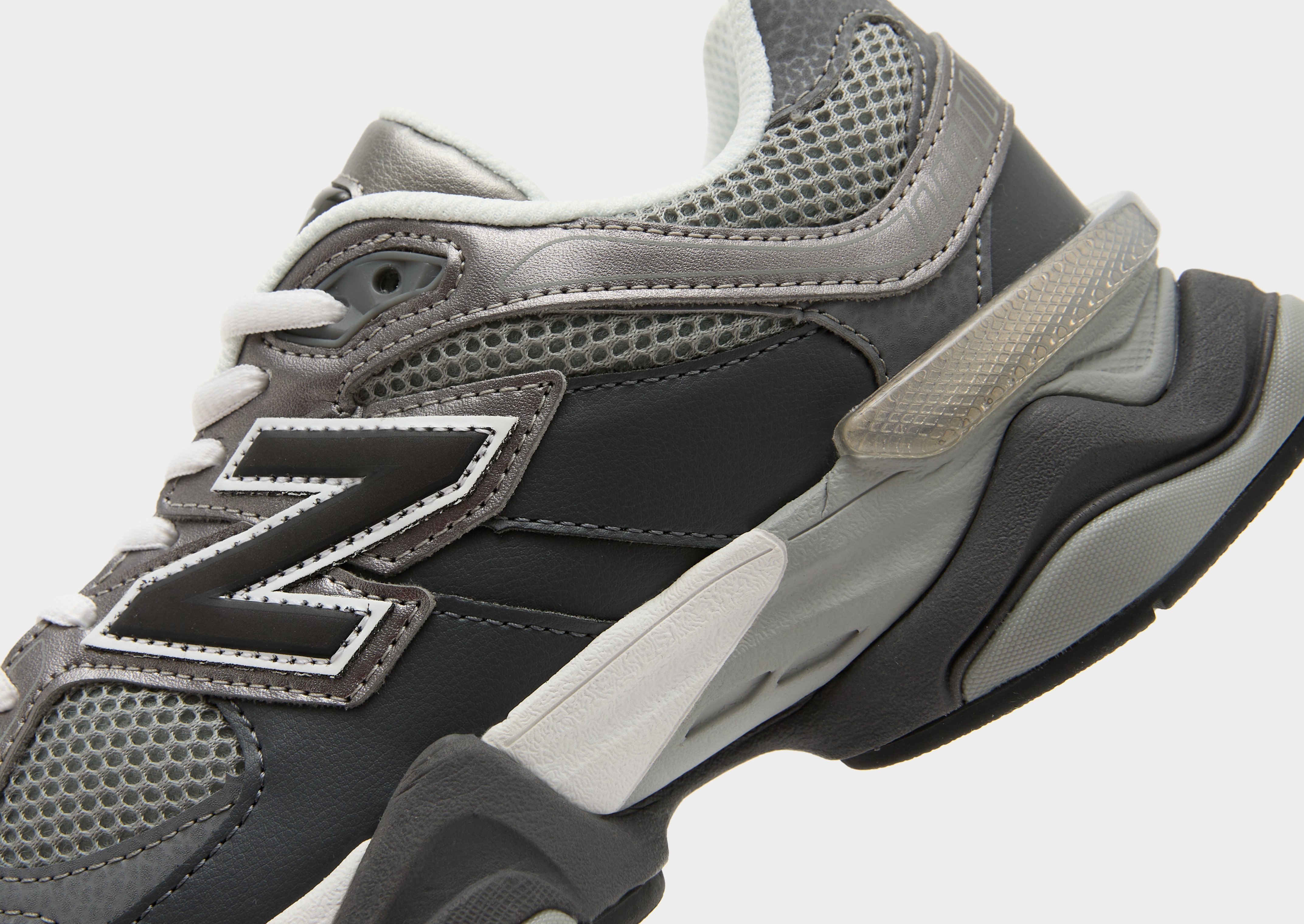 New Balance 9060 Damen