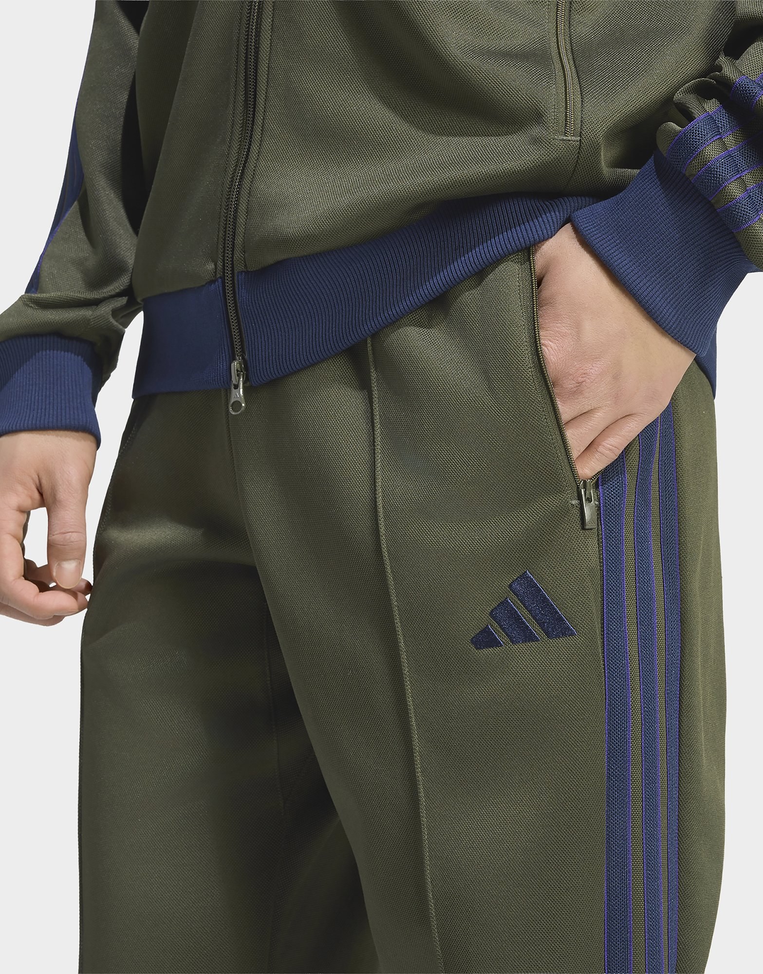 adidas STADIUM TRAININGSHOSE, PIKEE, REGULÄR GESCHNITTEN, OFFENER SAUM