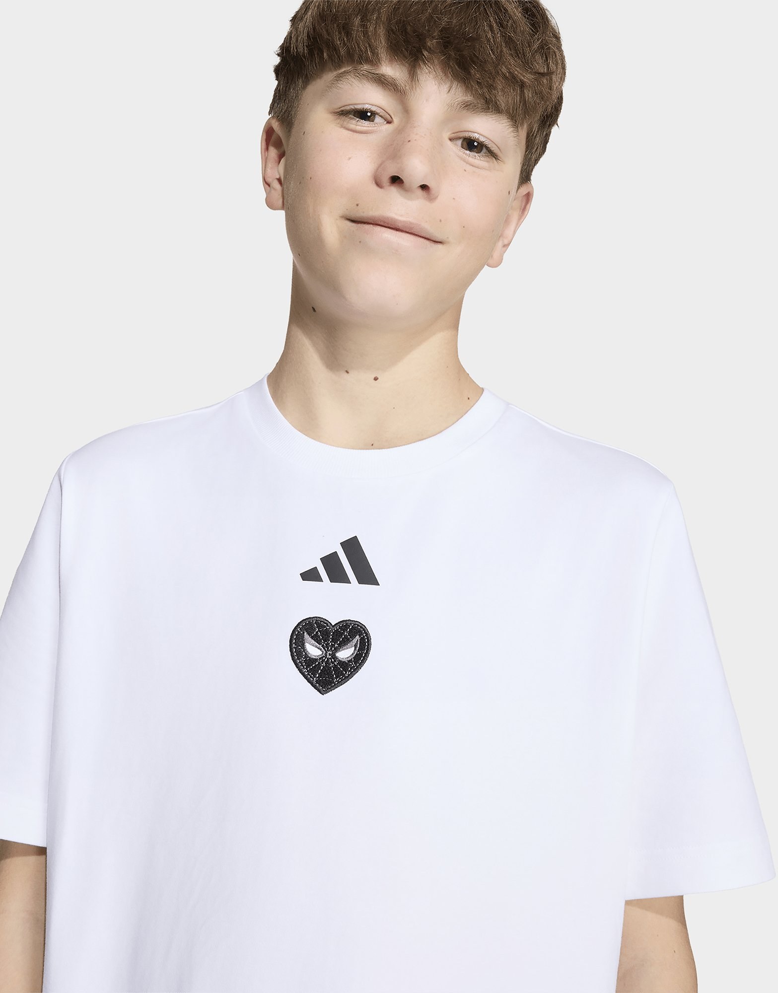 adidas Marvel Spider-Man Grafik T-Shirt