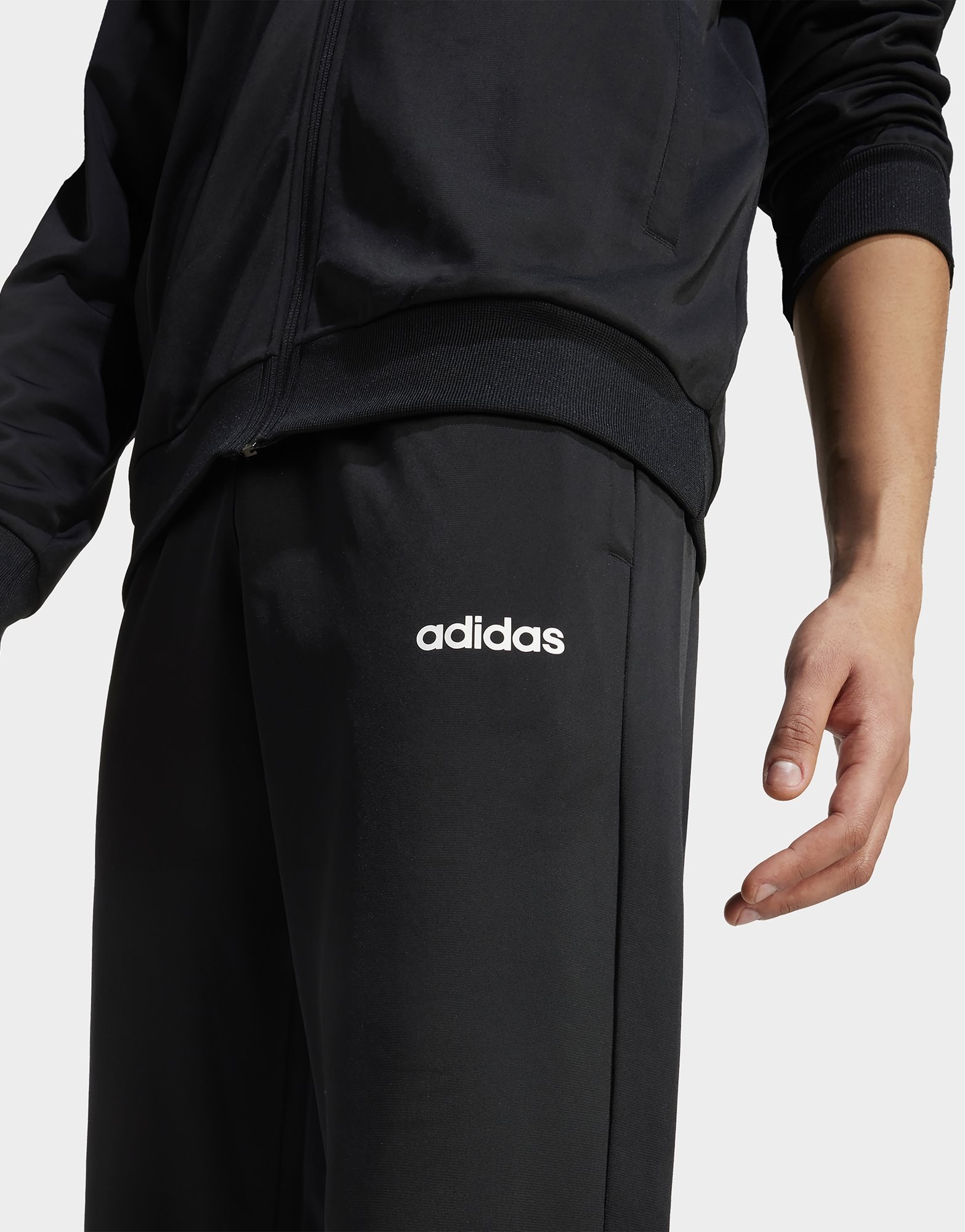 adidas Linear Trainingsanzug