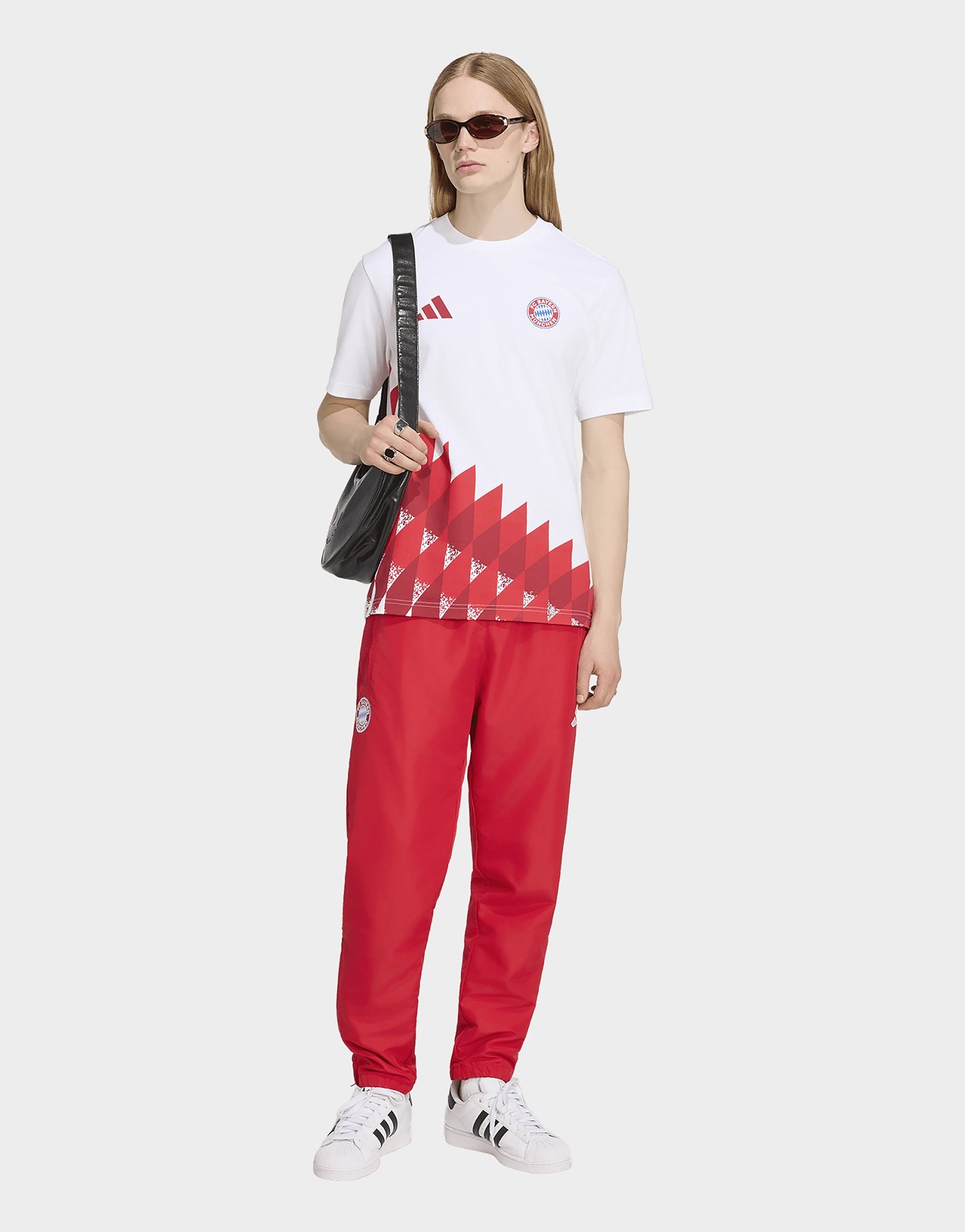 adidas FC Bayern München Anthem Grafik T-Shirt