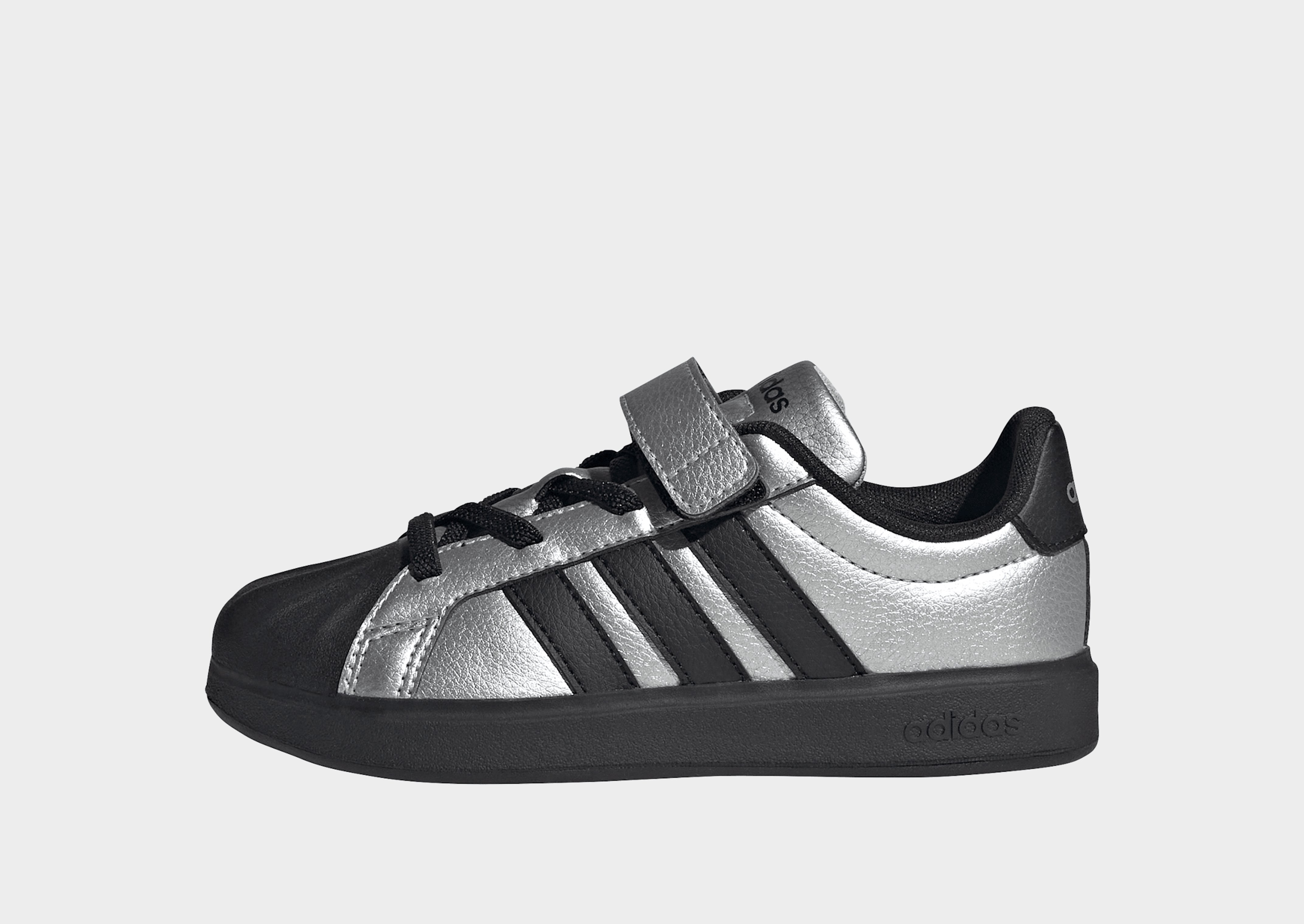 adidas Streettalk