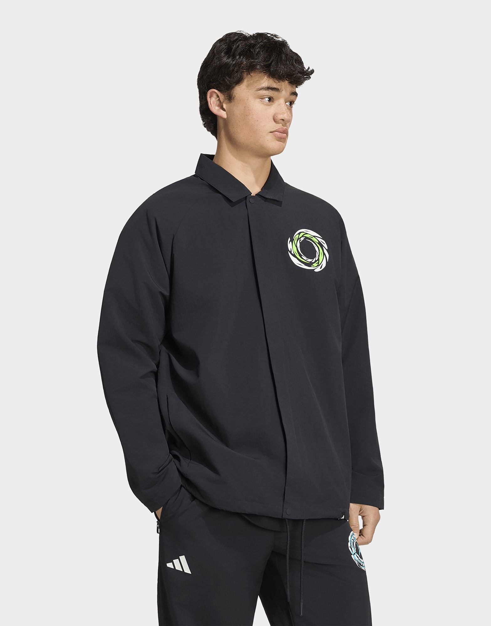 adidas MERCEDES – AMG PETRONAS FORMULA 1 TEAM LIGHTS ON JACKE