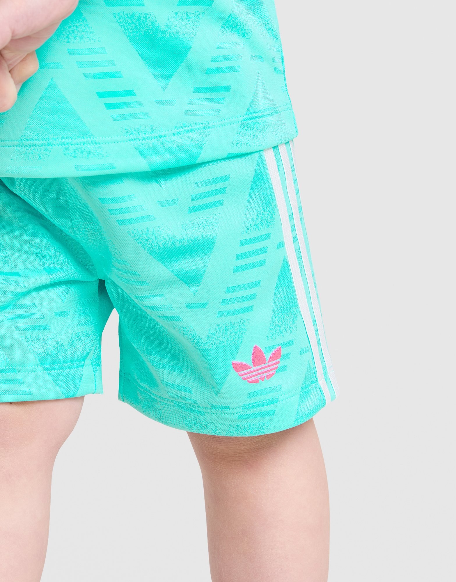 adidas Originals Football T-Shirt/Shorts Set Infant