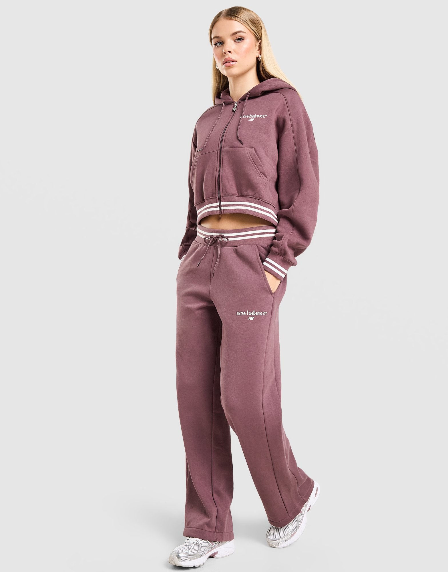 New Balance Ribbed Wide Leg Jogginghose