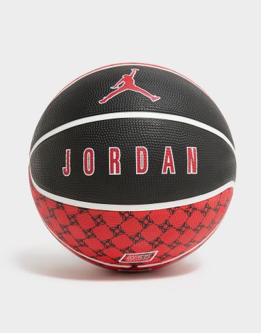Jordan Playground 2.0 8P Basketball