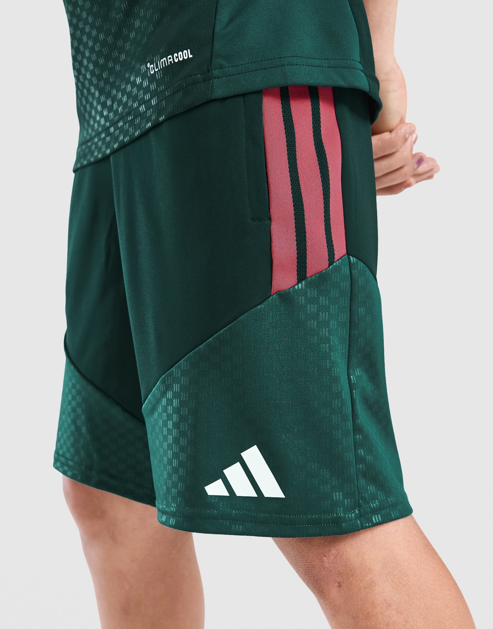 adidas Real Madrid Tiro 26 Trainingsshorts Kinder