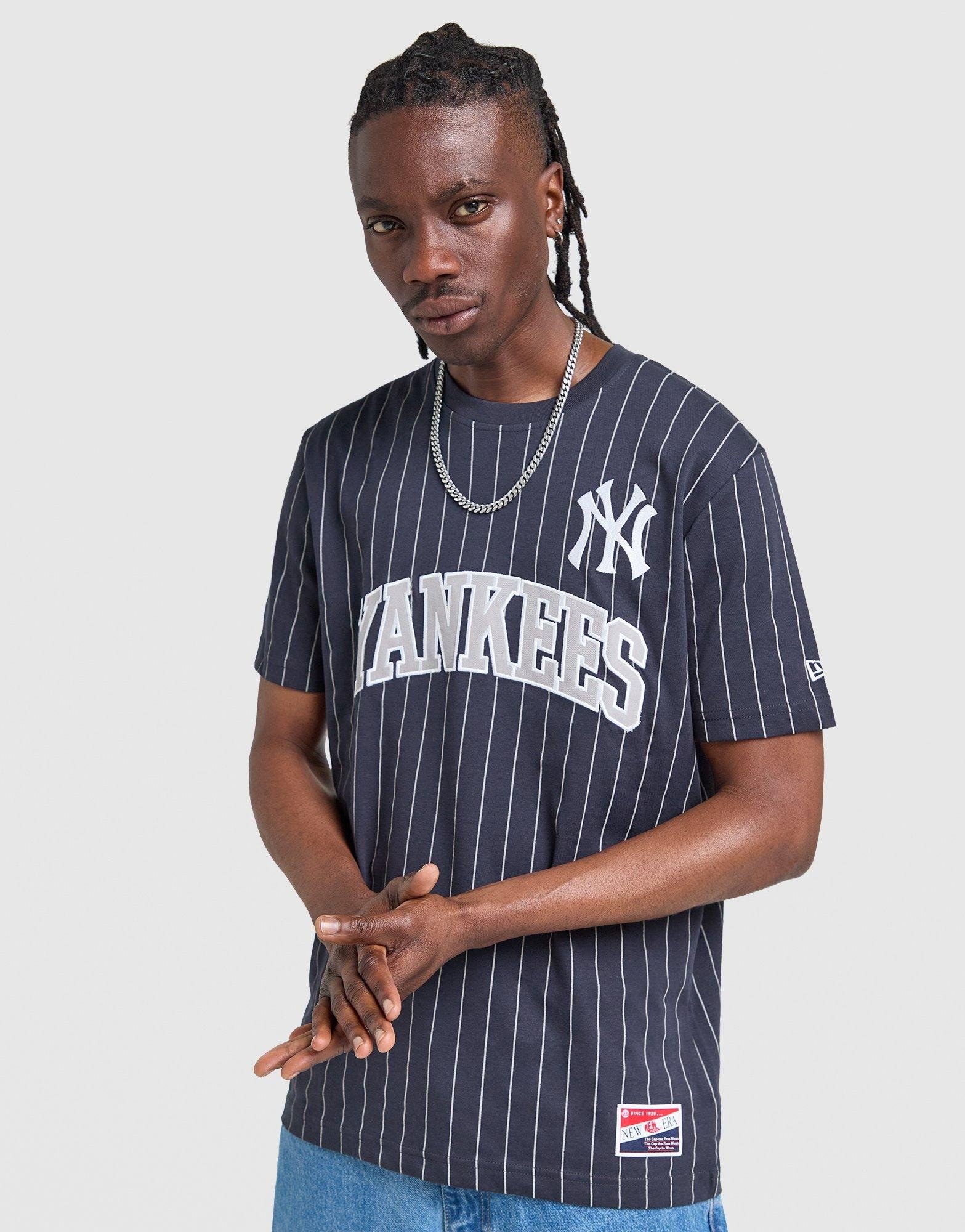 New Era MLB New York Yankees Pinstripe T-Shirt