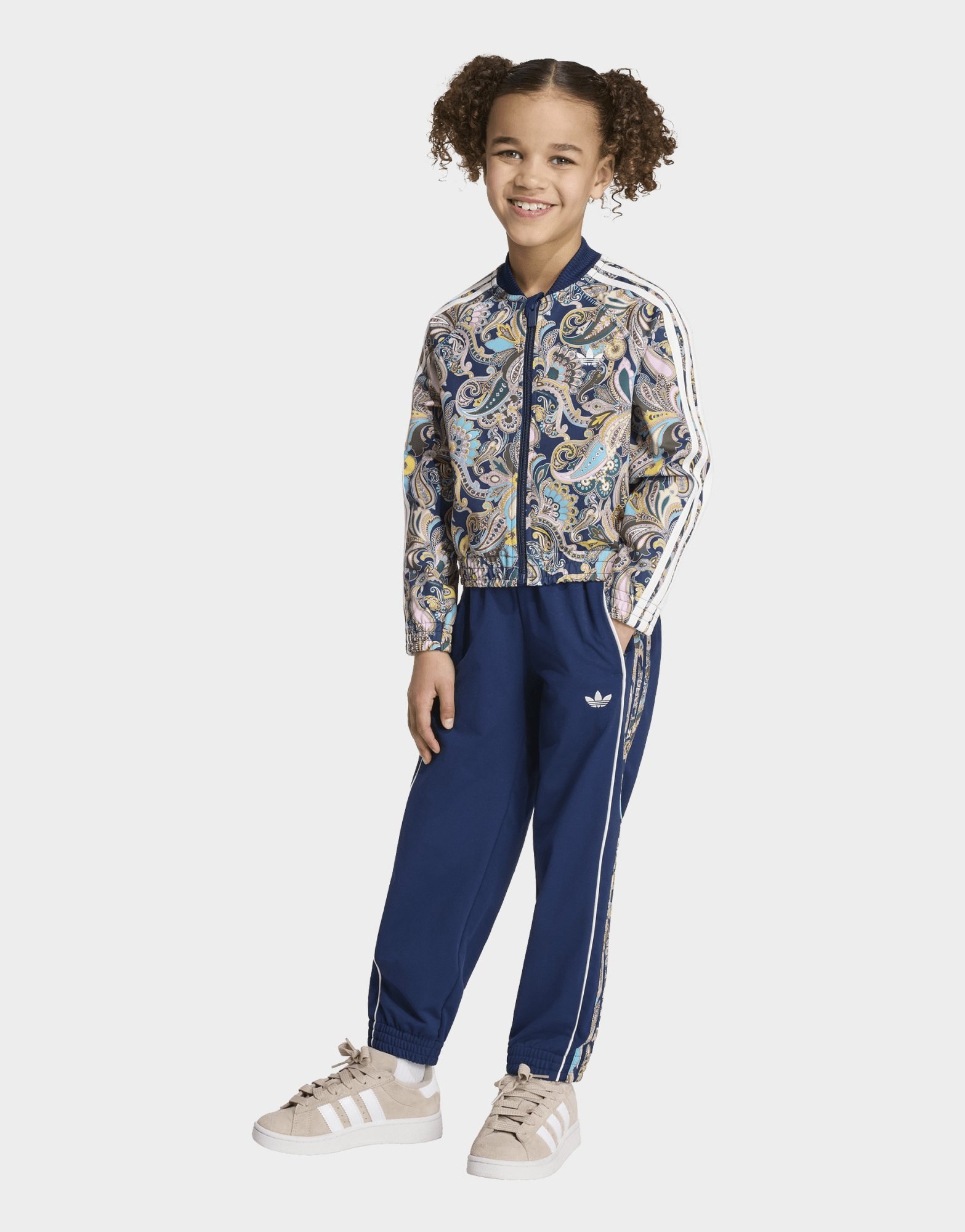 adidas Sst Trainingsanzug, Locker, Kürzer Geschnitten