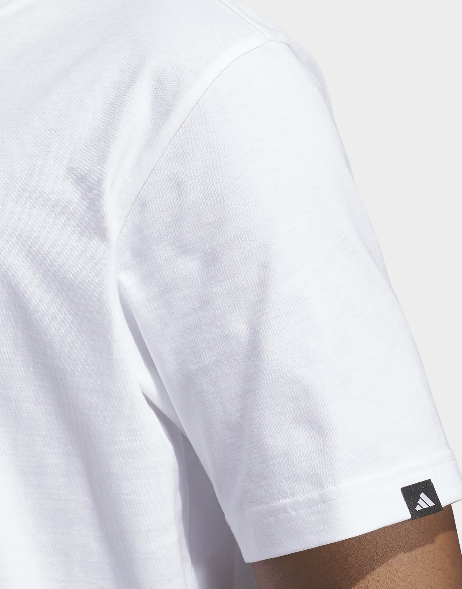 adidas Holiday Shop Grafik T-shirt