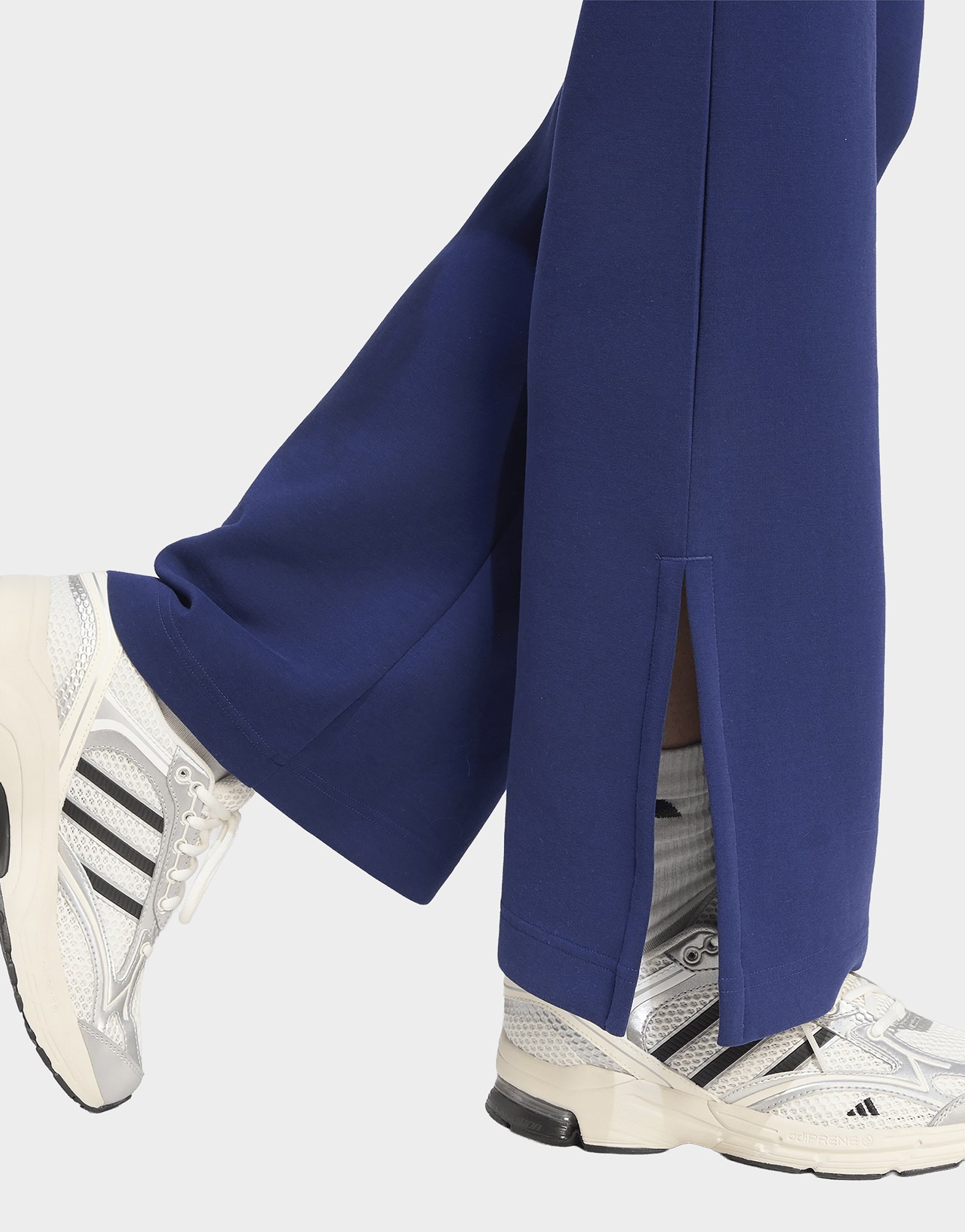 adidas Soft Lux Ausgestellte Hose