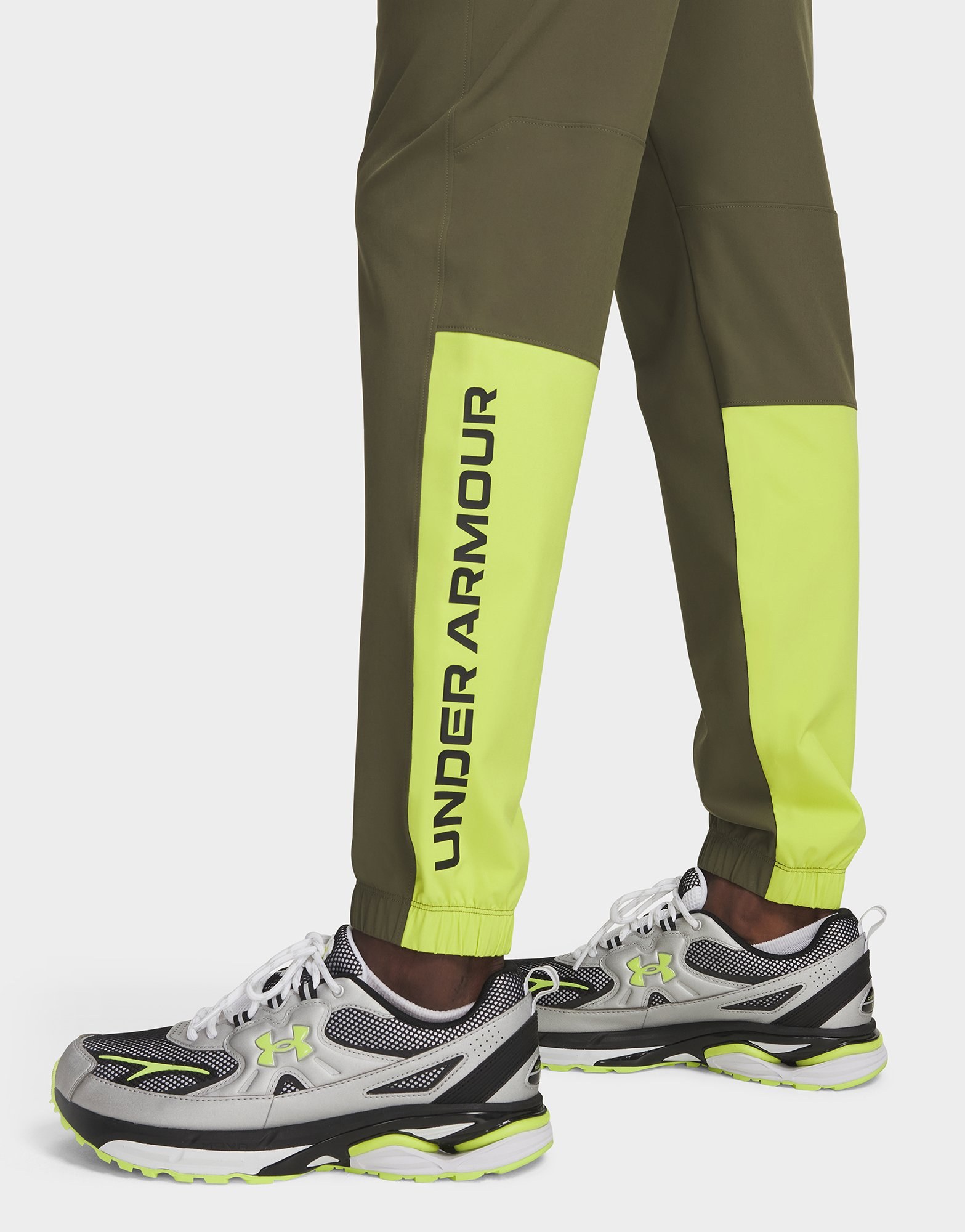 Under Armour Tech Utility Woven Hose