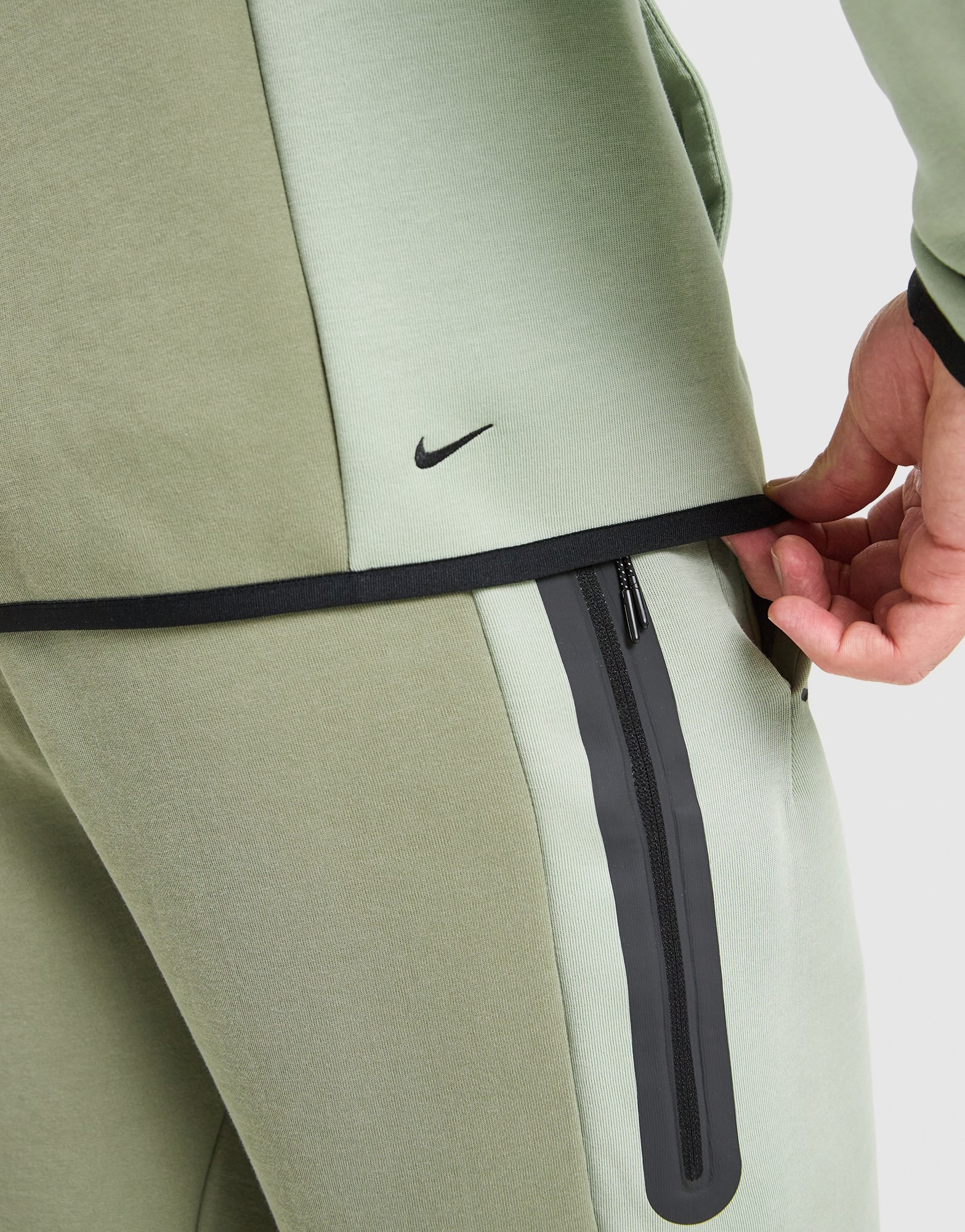 Nike Tech Pro Full-Zip Fleece Hoodie