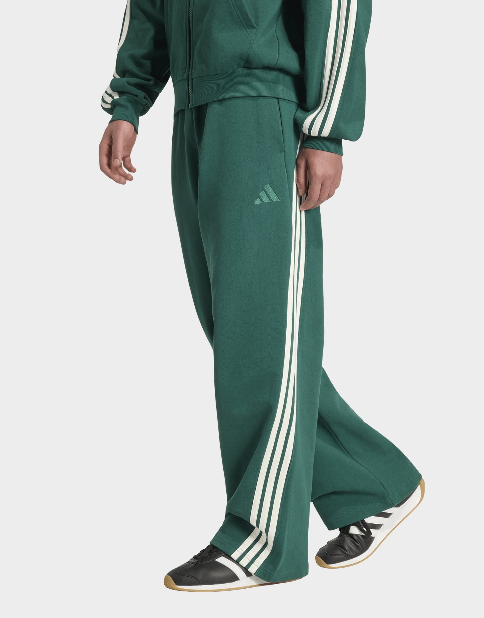 adidas KIT 3-Streifen Hose, weit geschnitten