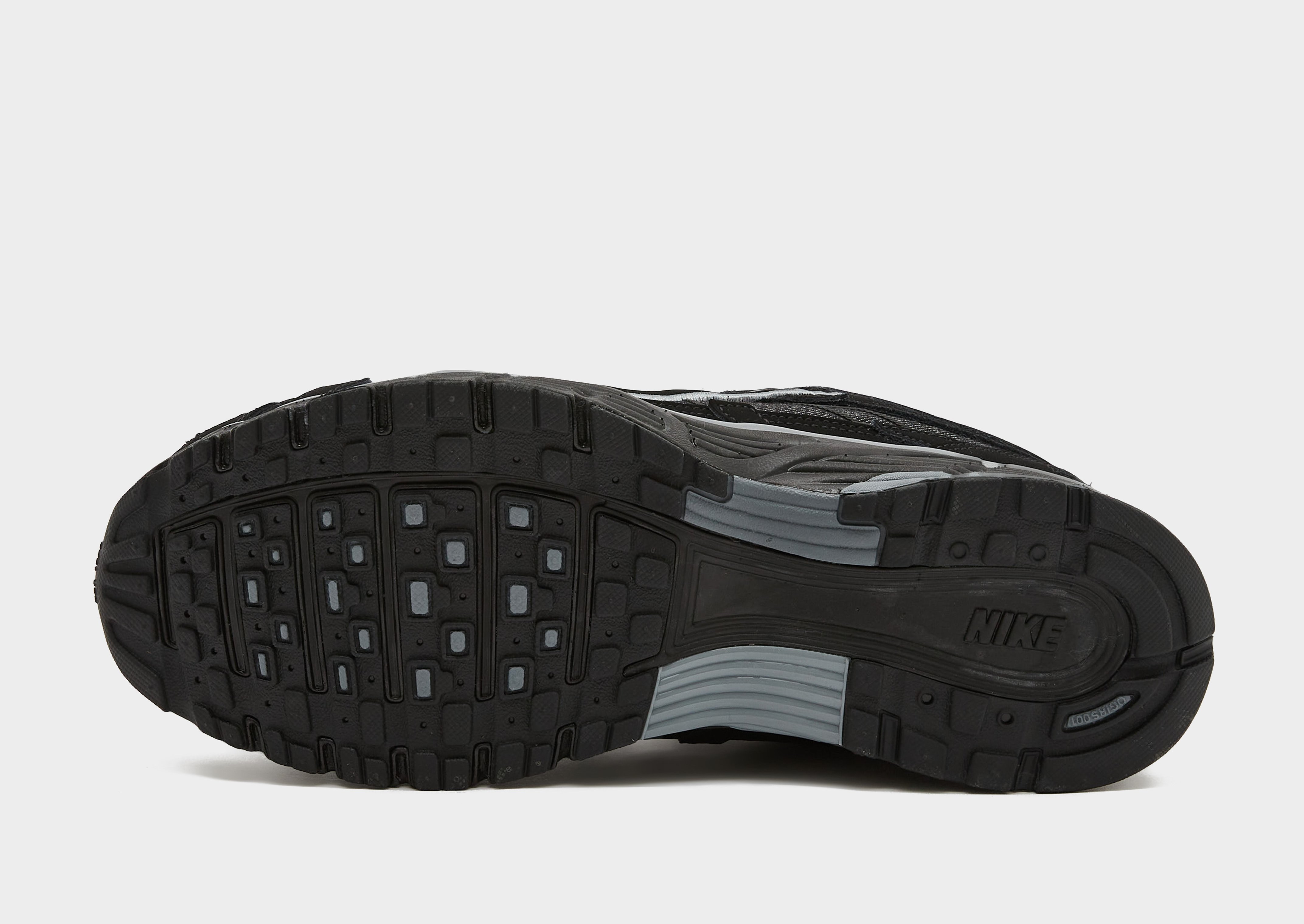 Nike P-6000