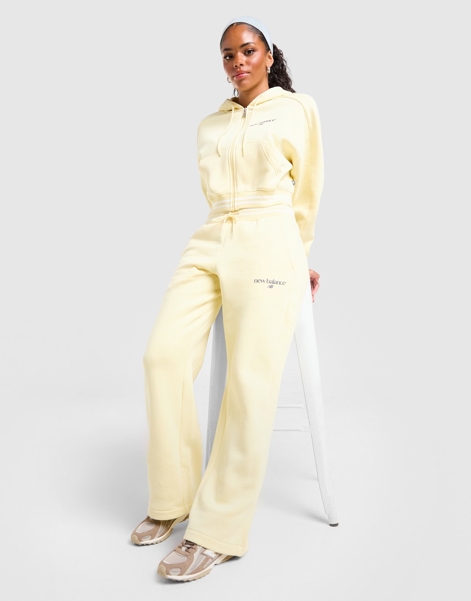 New Balance Ribbed Wide Leg Jogginghose