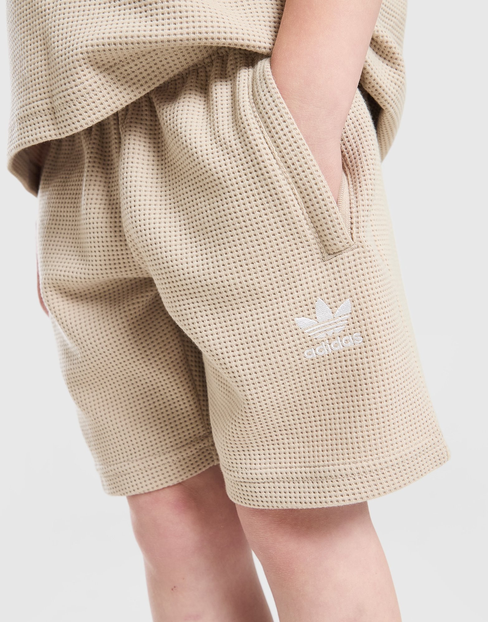 adidas Originals Waffle T-Shirt & Shorts Set Kleinkinder