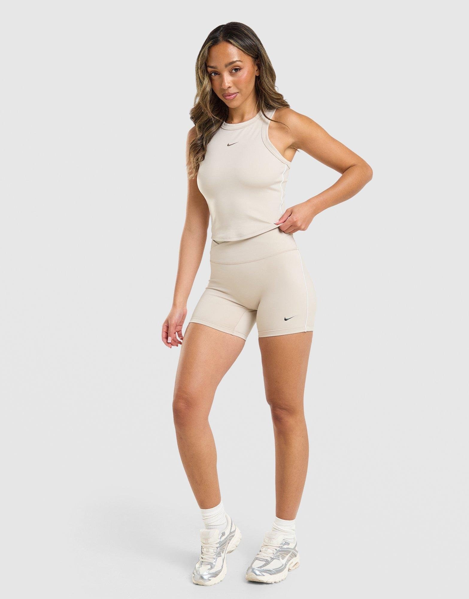 Nike Training Gym Life Swoosh 5 V Waist Bike Shorts