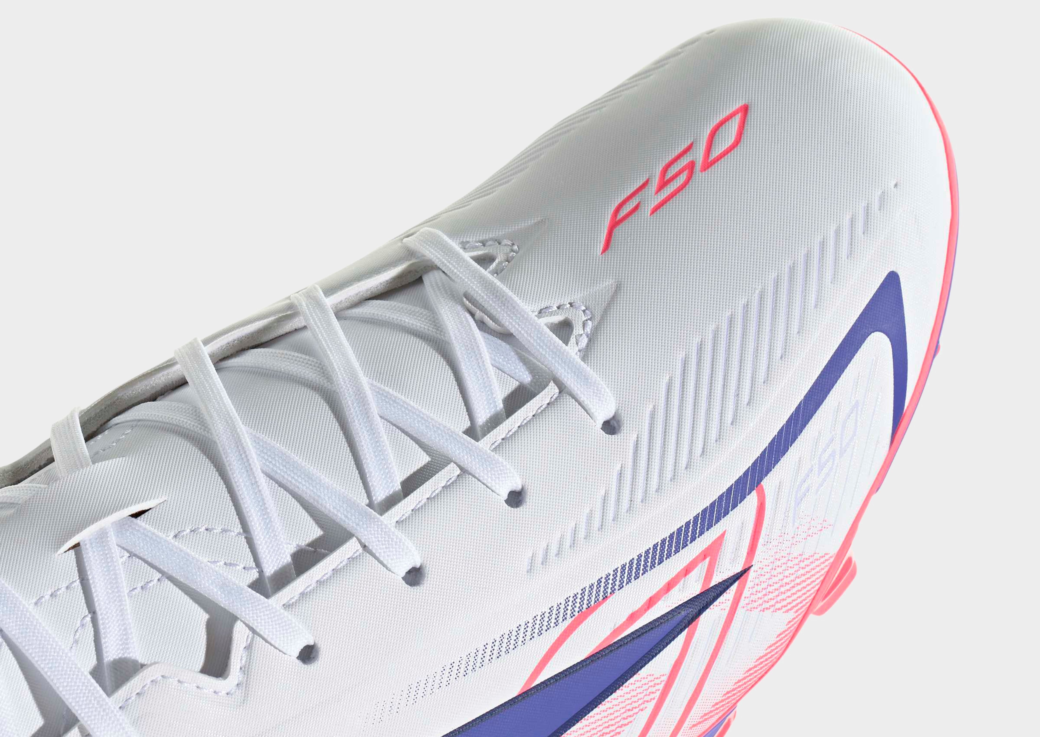 adidas F50 Hyperfast Club Fußballschuh, Feste Böden/gemischte Böden