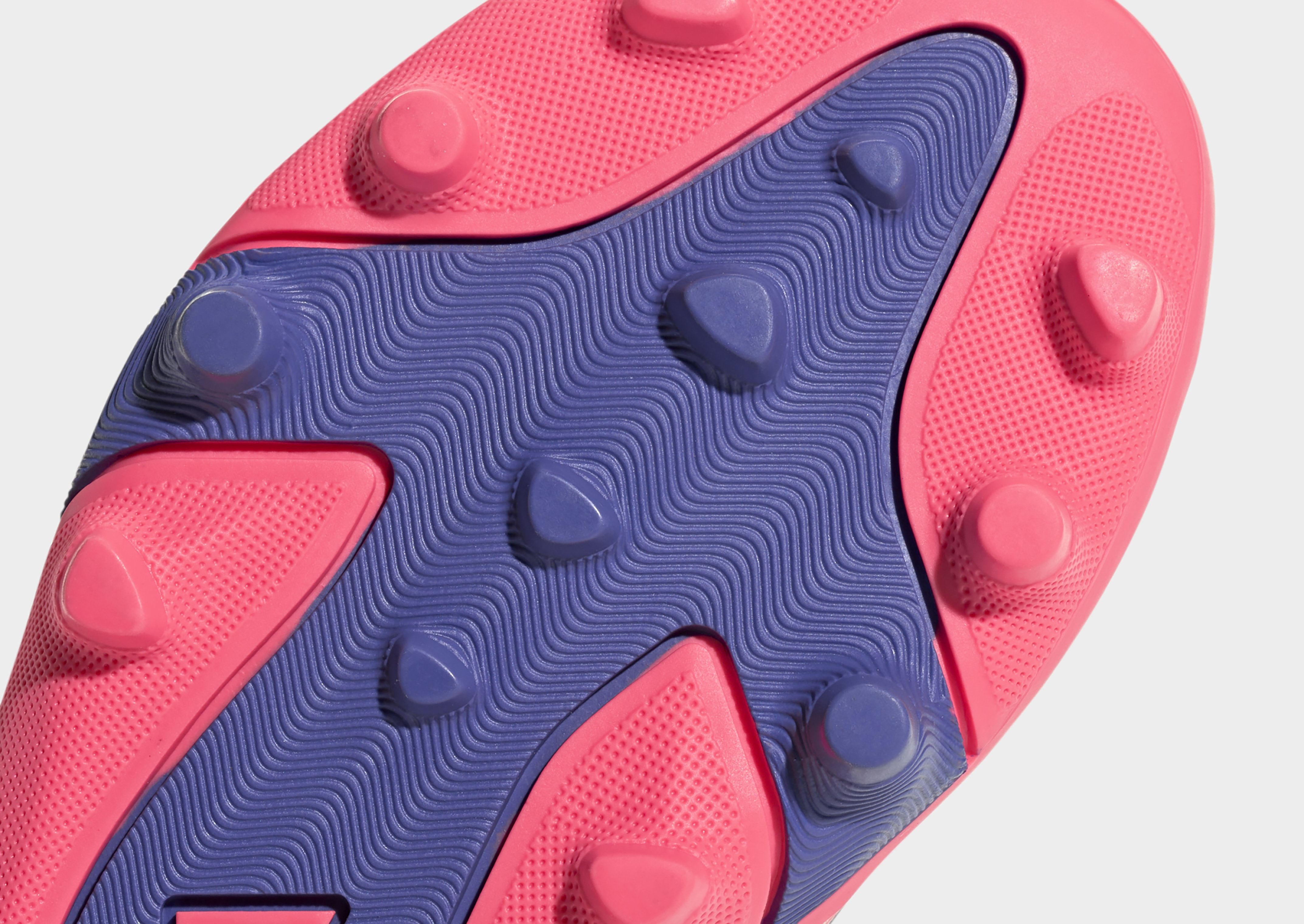 adidas F50 Hyperfast Club Kids Fußballschuh, Naturrasen/Gemischte Böden, Klettverschluss