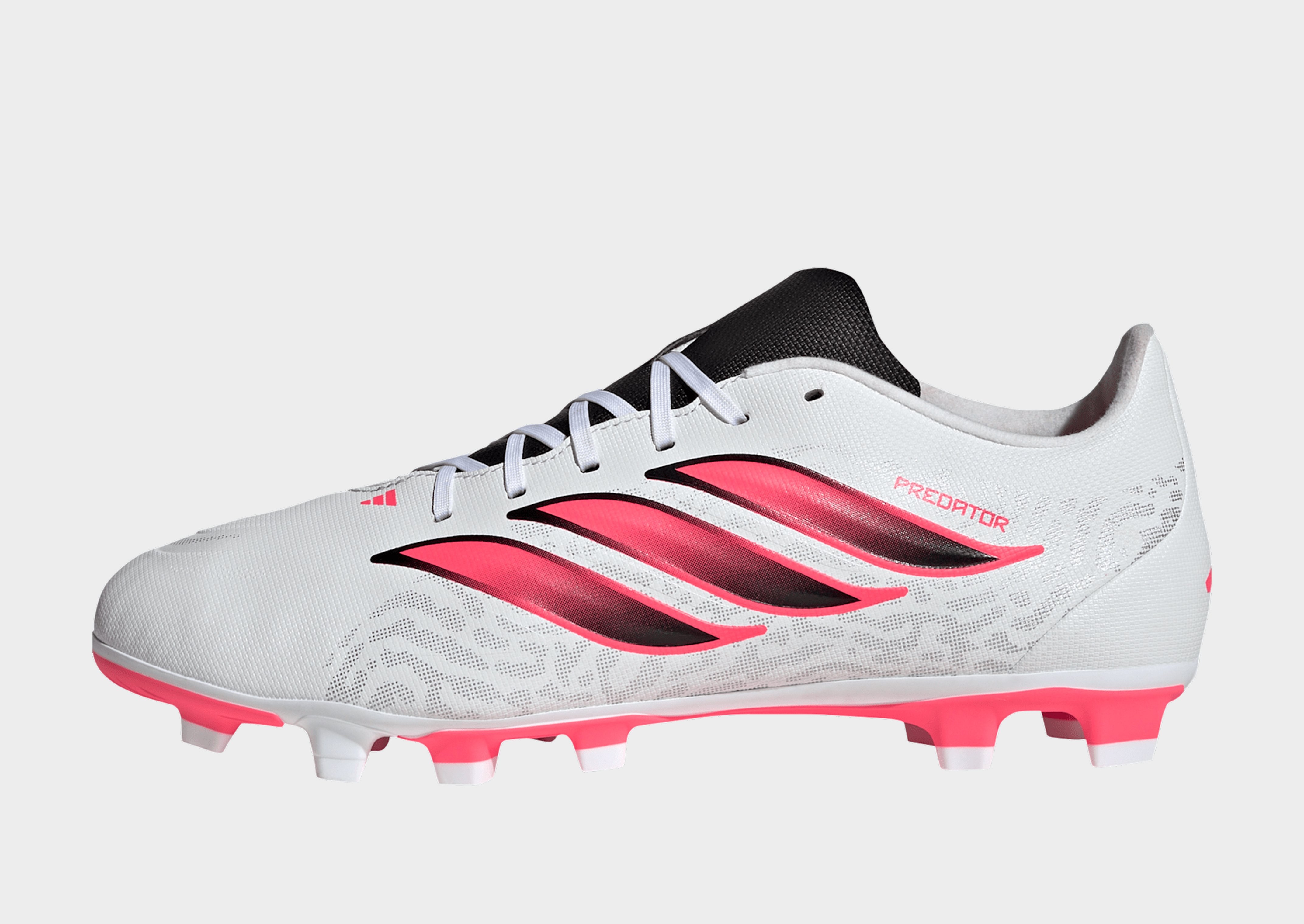 adidas Predator Club Fußballschuh, feste Böden/gemischte Böden