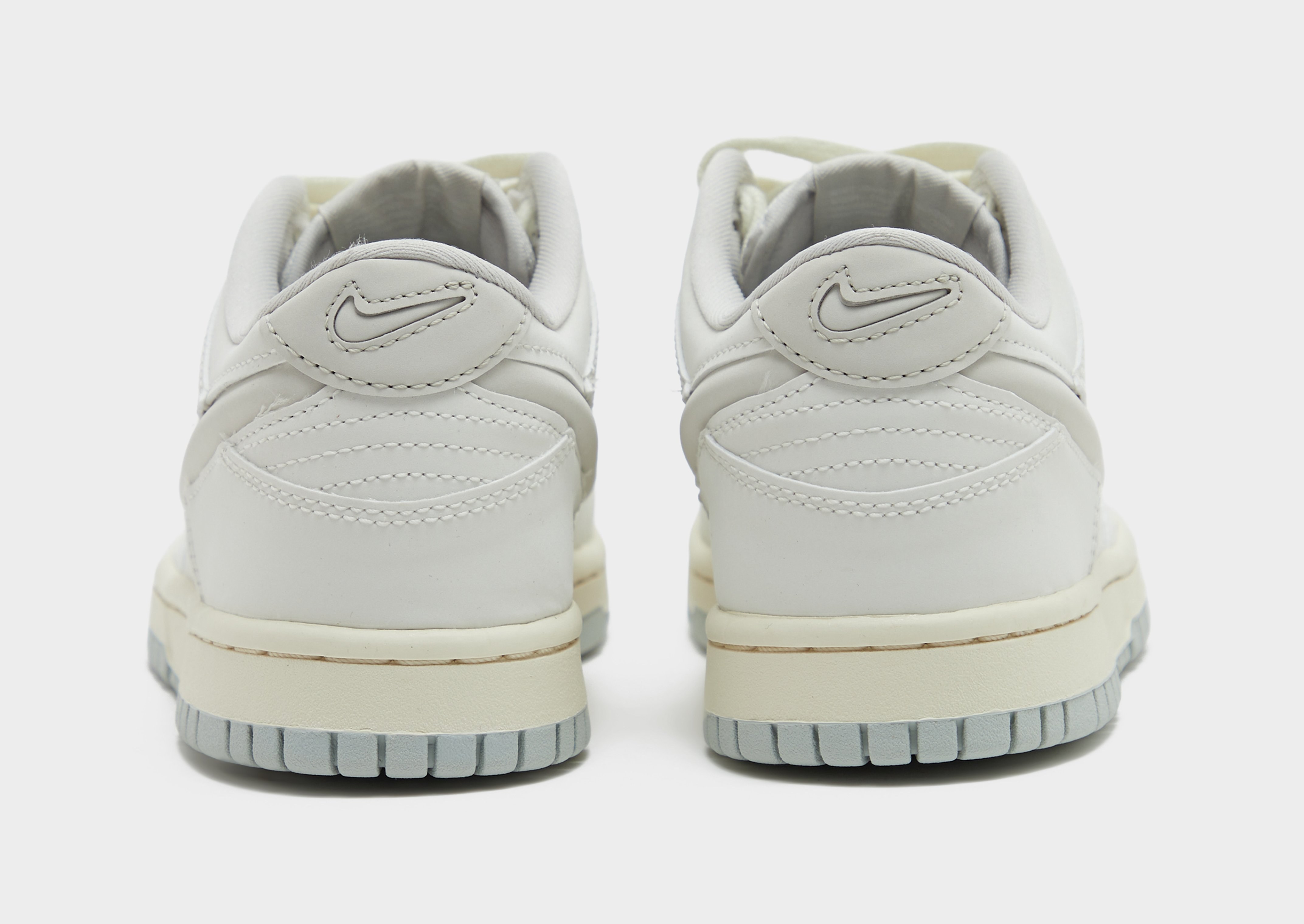 Nike Dunk Low LV8 Kinder