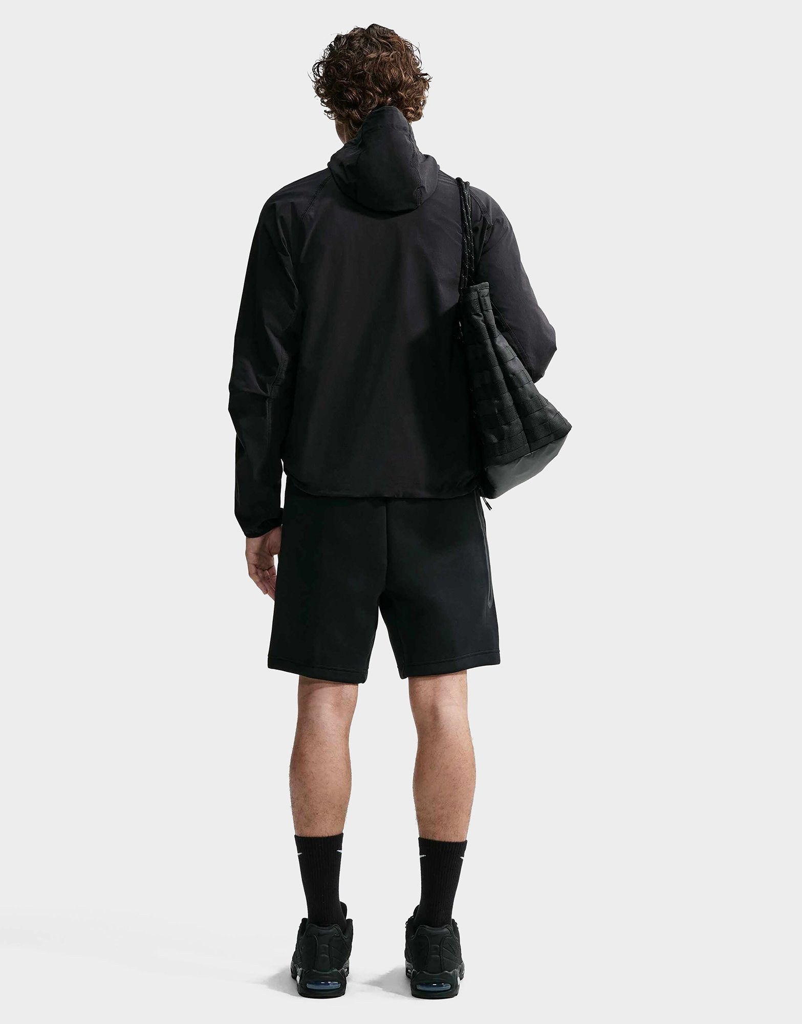 Nike TECH SHORT