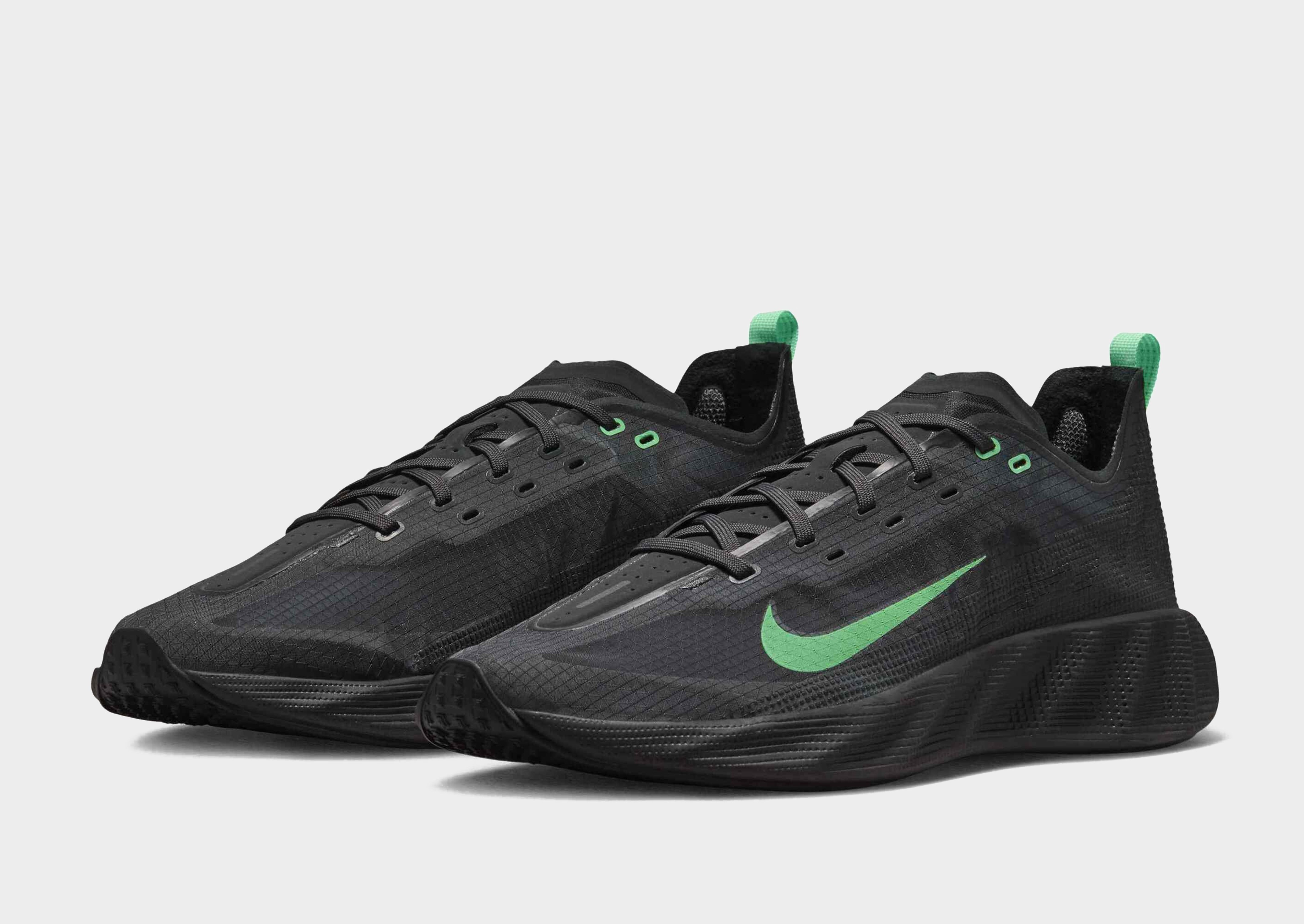 Nike AVA X