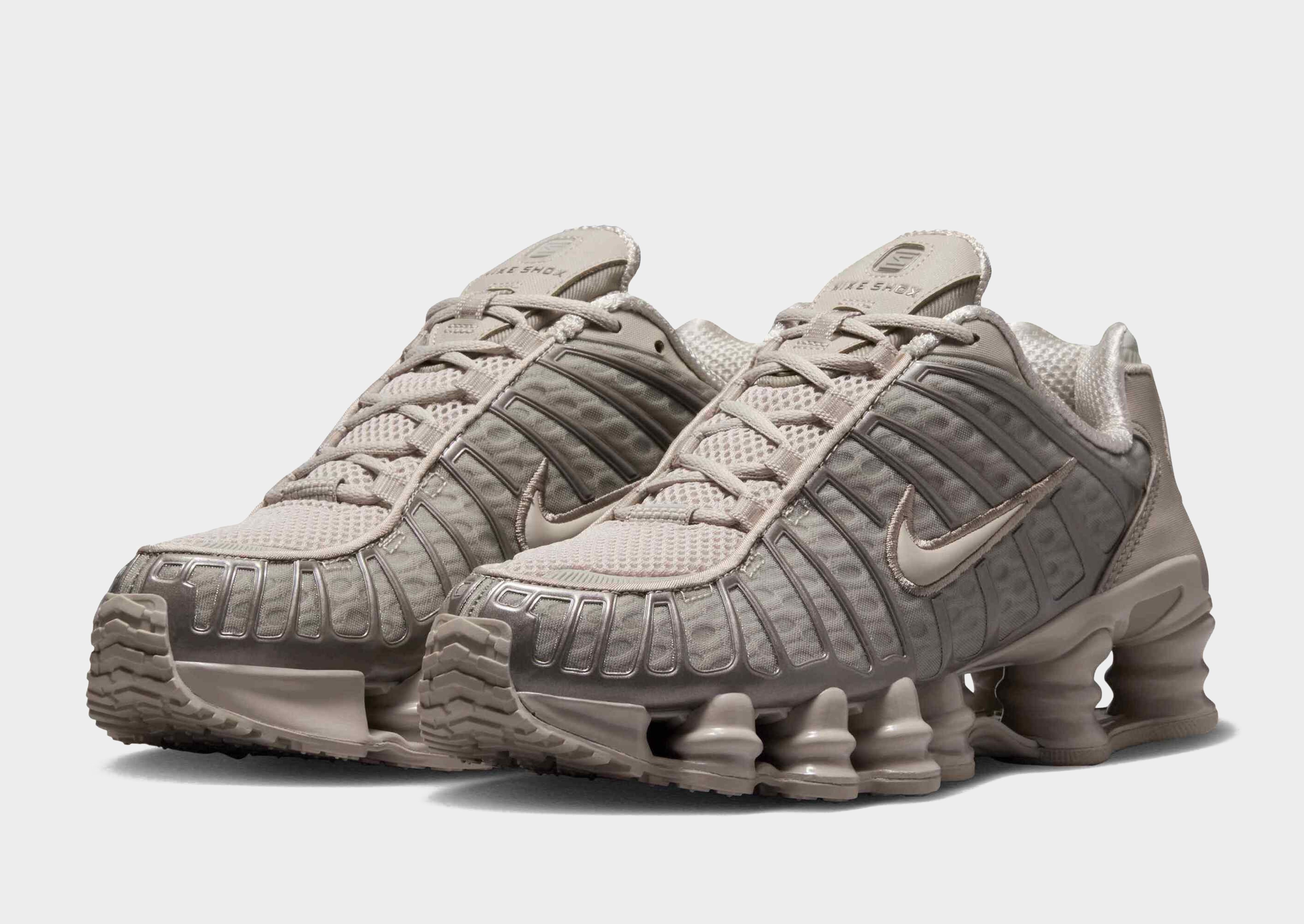 Nike Schuh (Damen) Shox TL