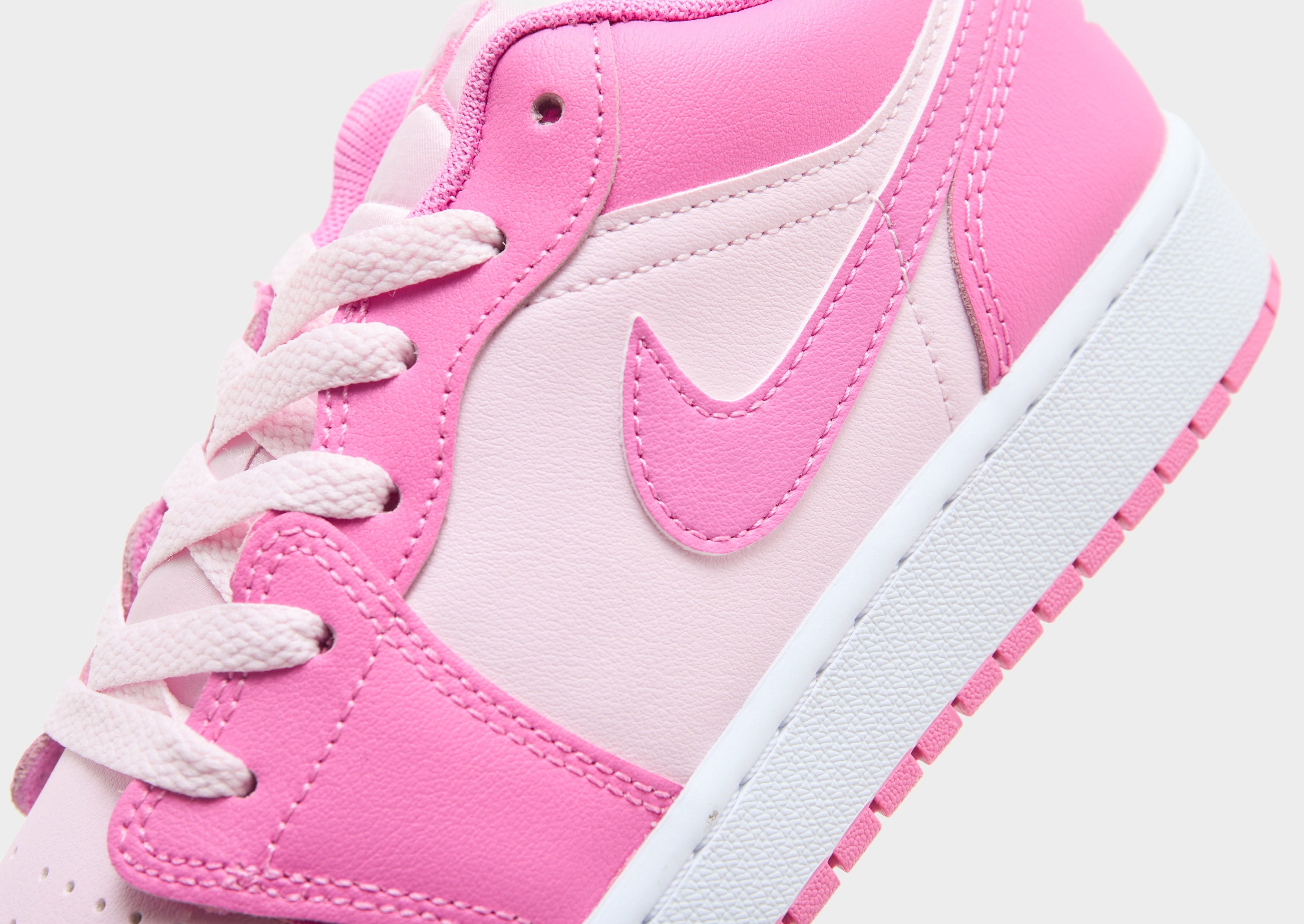Jordan Air 1 Low Kinder