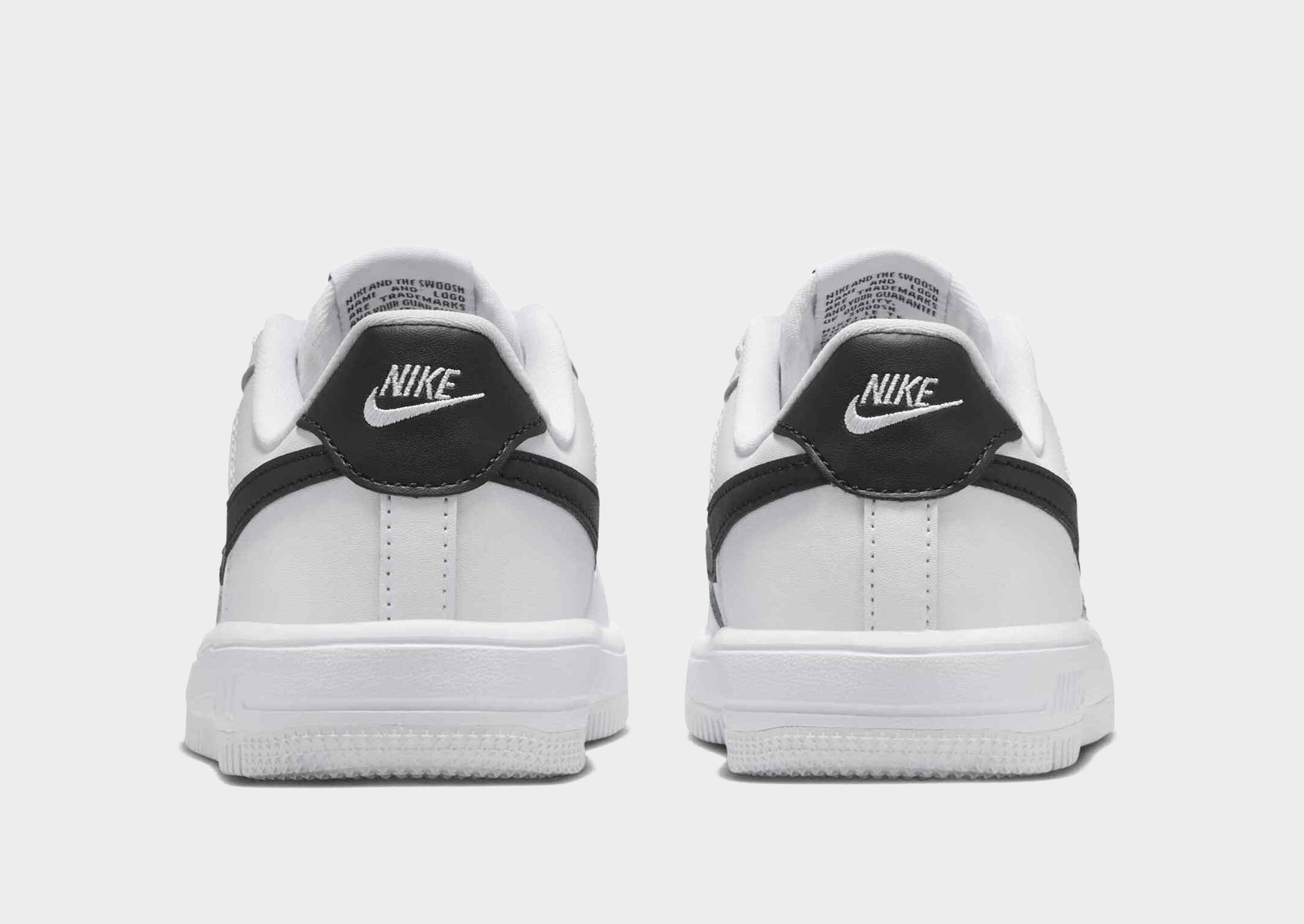Nike AIR FORCE 1 LOW