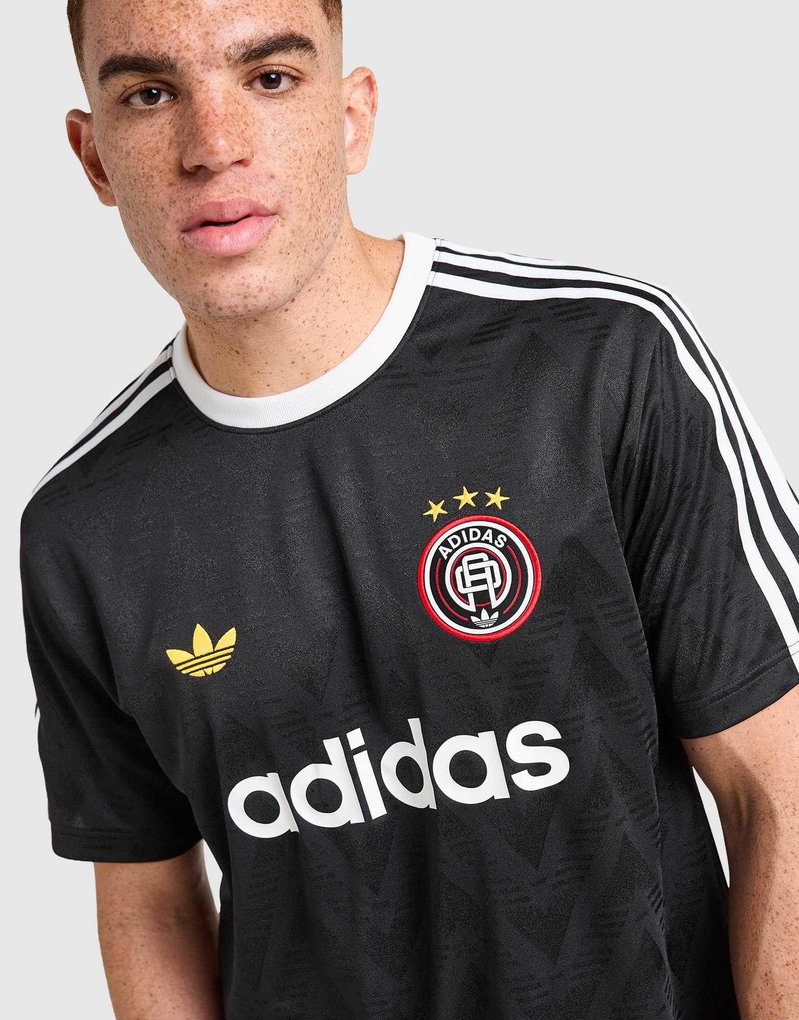 adidas Originals Allover-Print T-Shirt