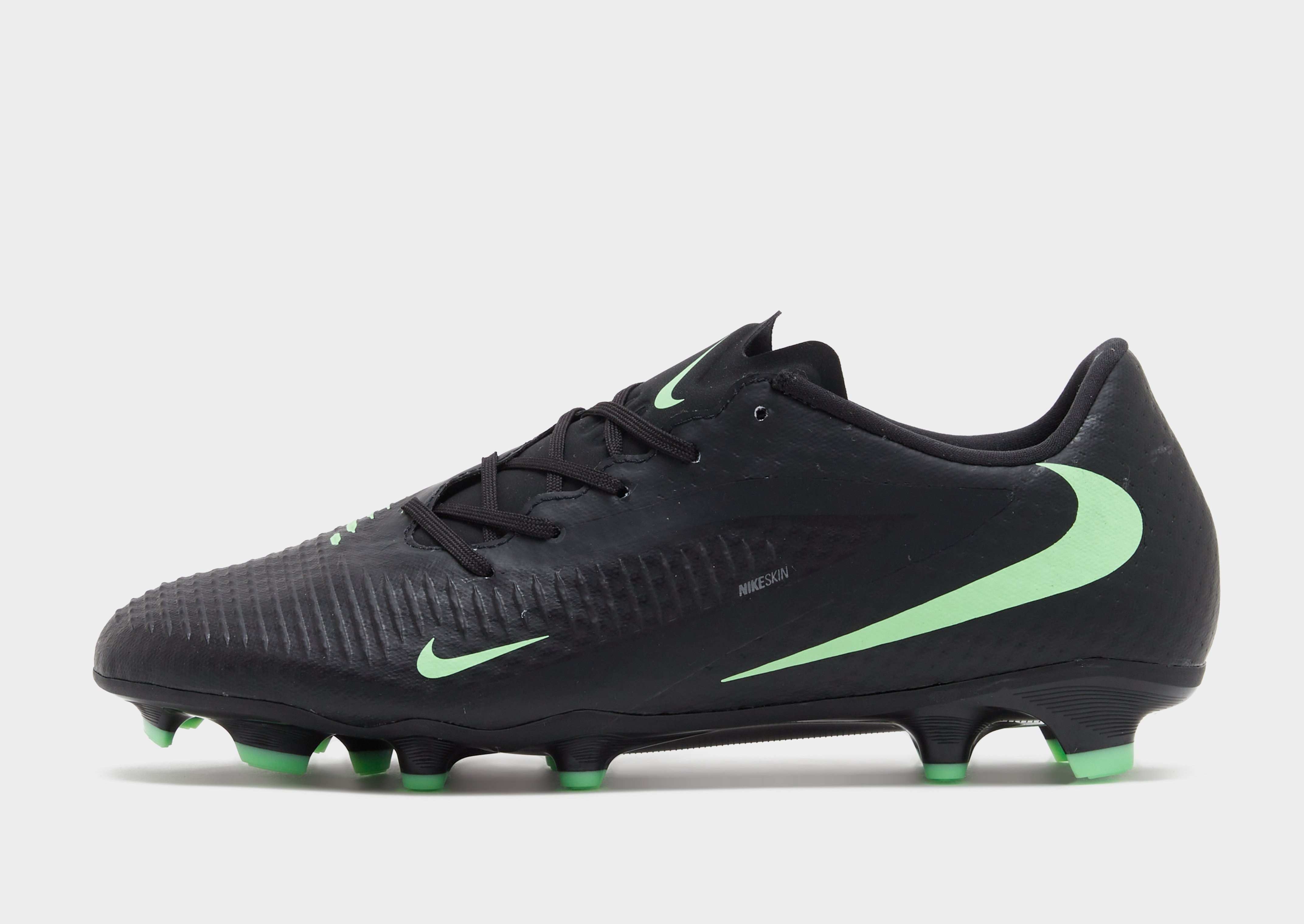 Nike Phantom 6 Low Academy FG