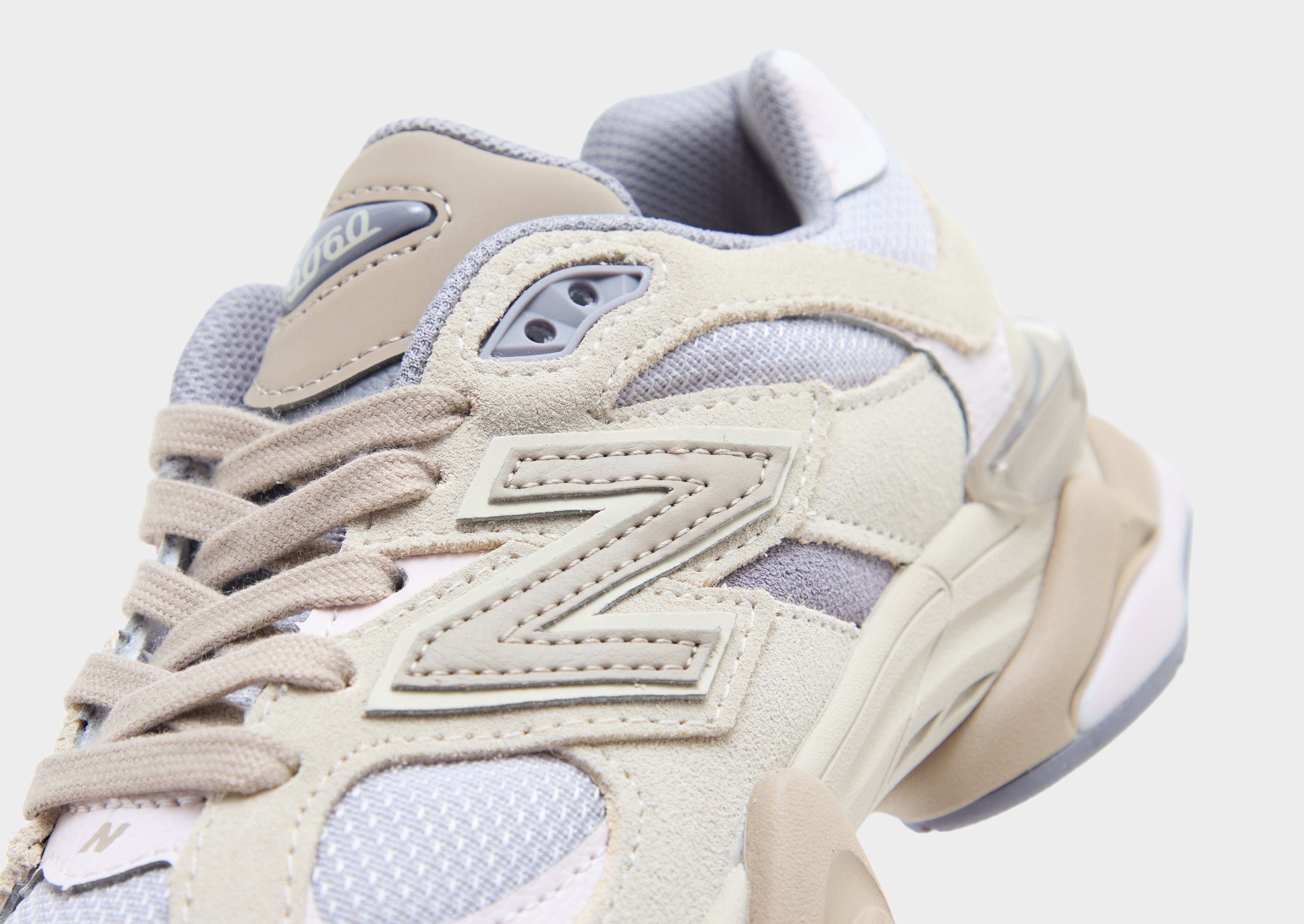 New Balance 9060 Damen
