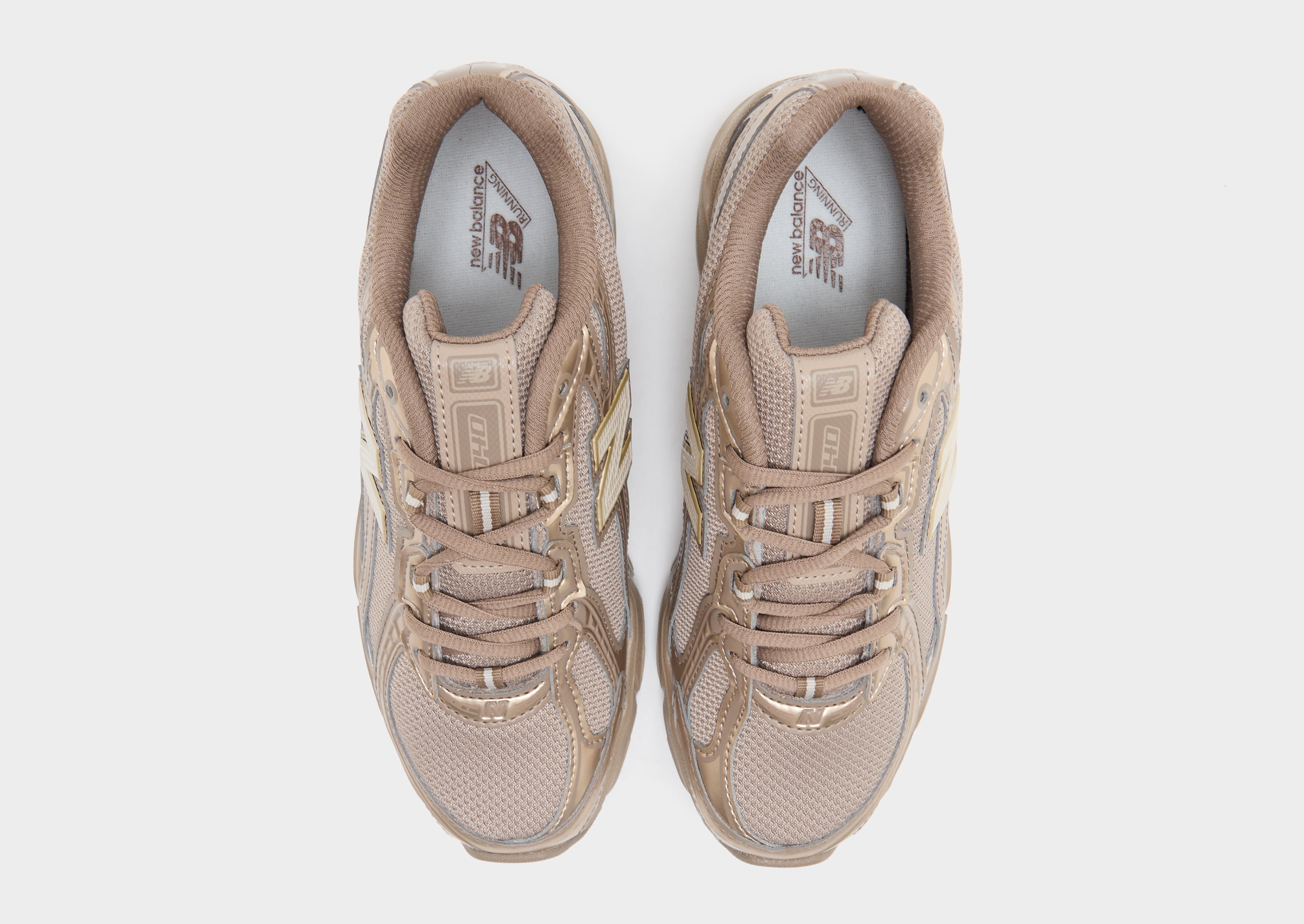 New Balance 740 Women's