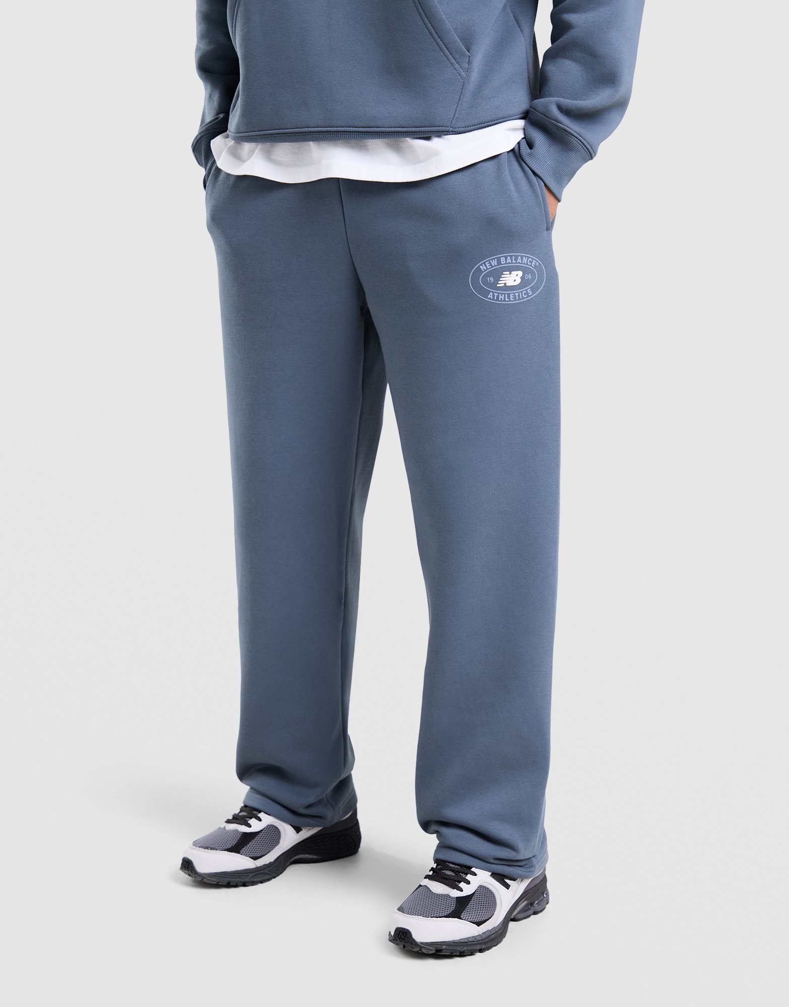 New Balance Oval Jogginghose