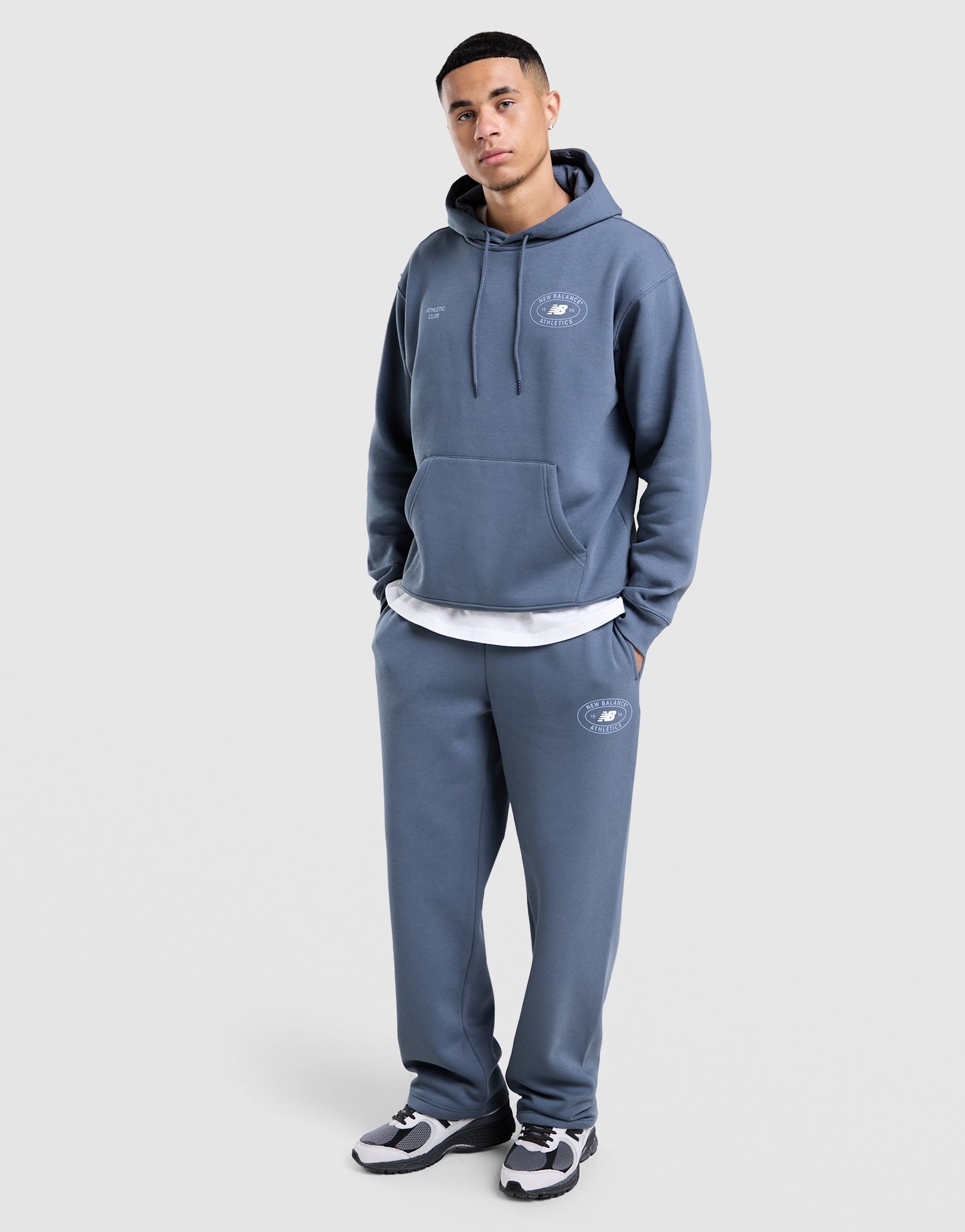 New Balance Oval Jogginghose