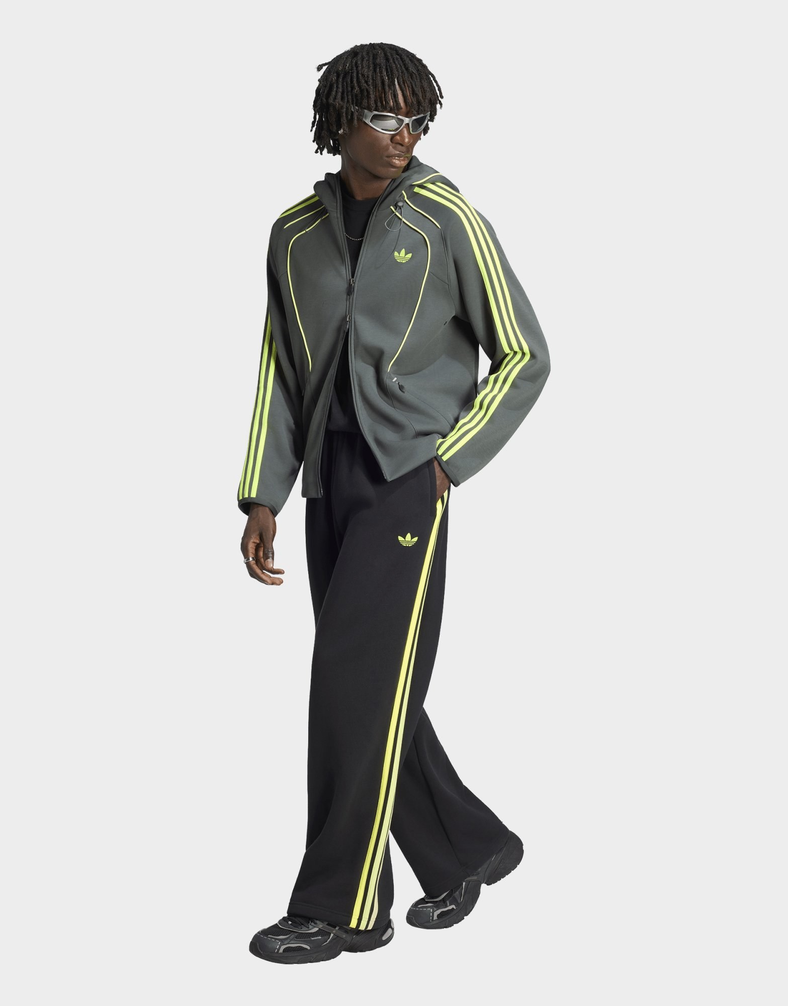 adidas Spacer Teamgeist 26 Cutline Kapuzenjacke