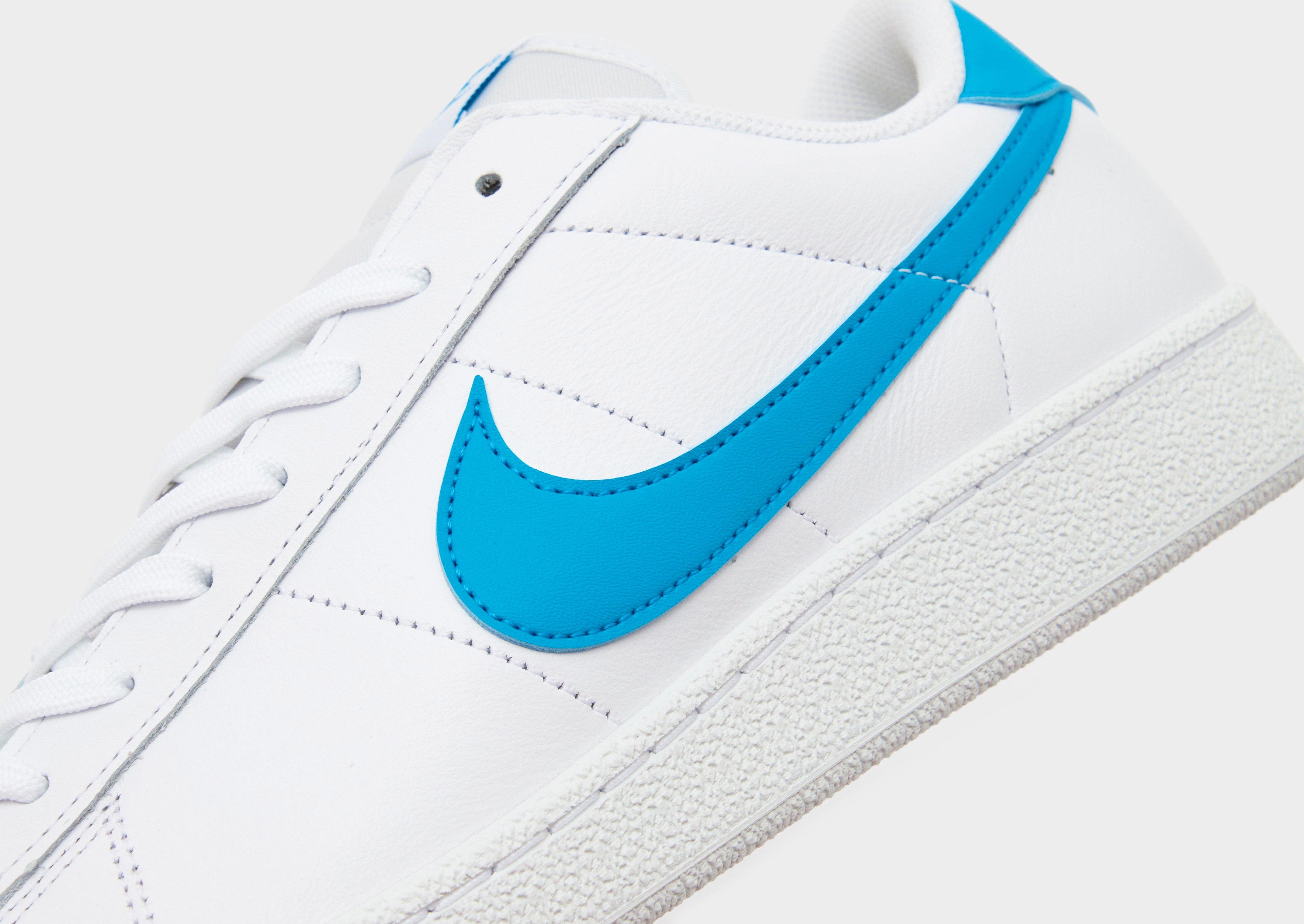 Nike Tennis Classic