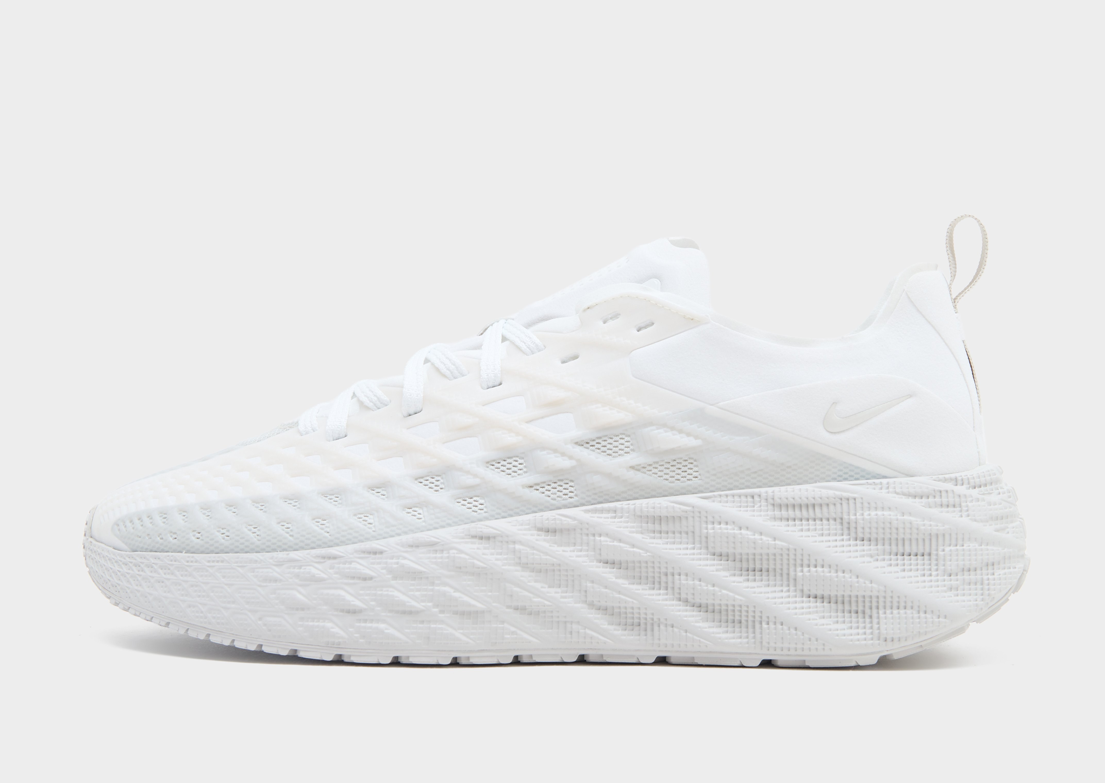 Nike Ava Edge