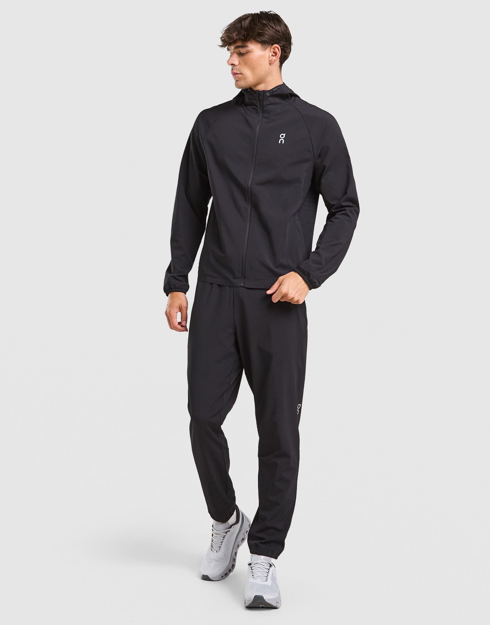 On Running Track Woven Full Zip Jacket
