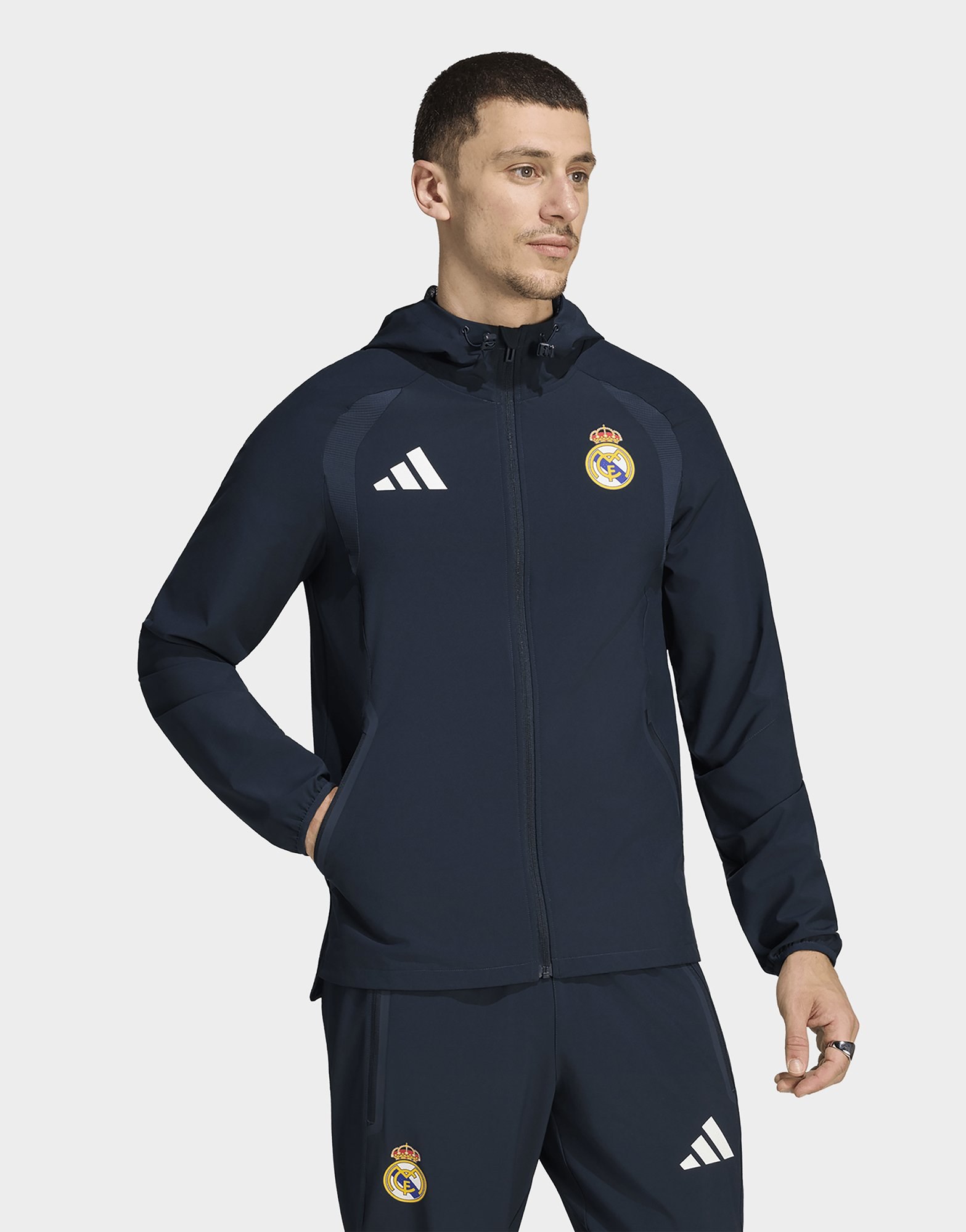 adidas Real Madrid Tiro Travel Windbreaker, Durchgehender Reißverschluss