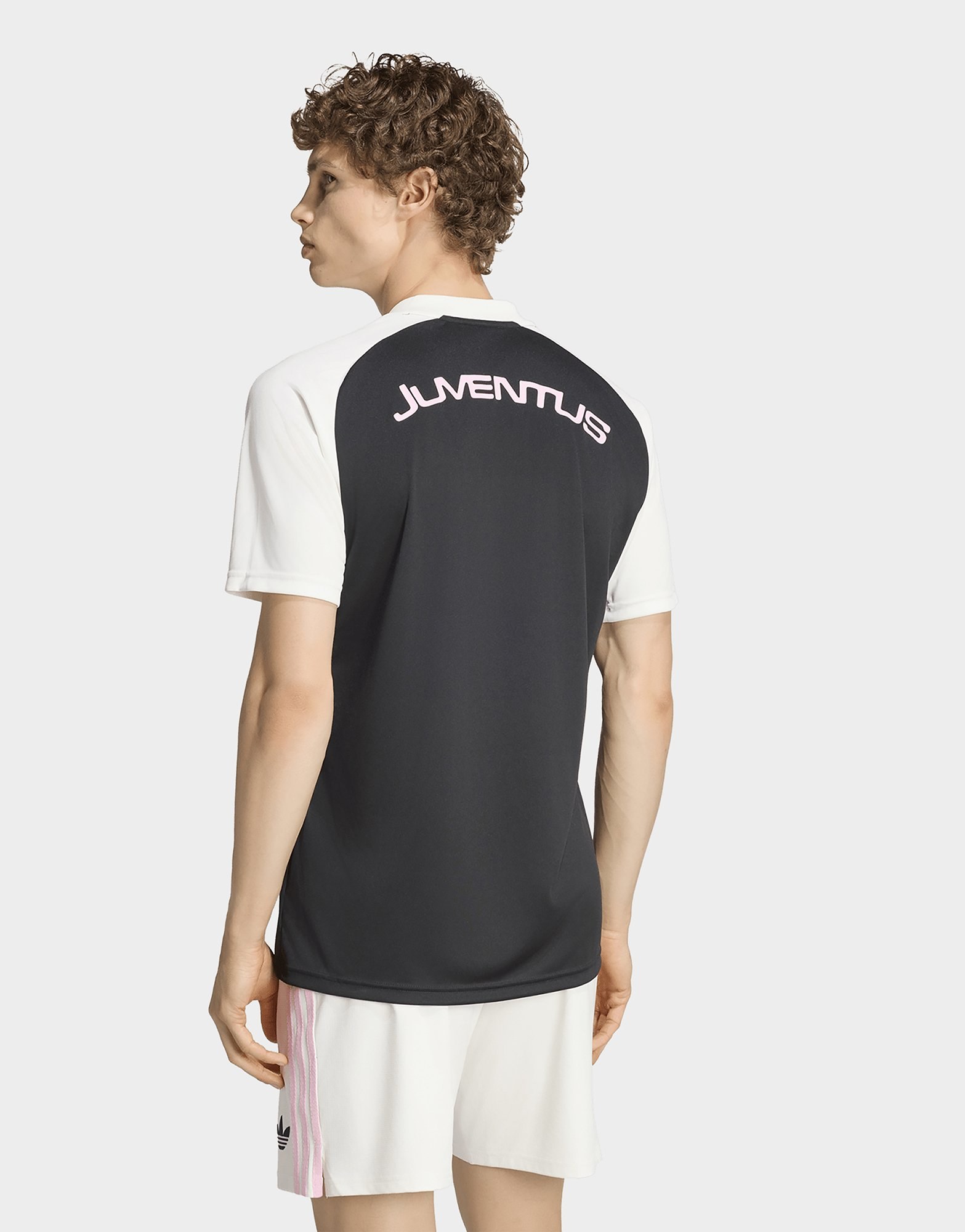 adidas Juventus Turin 26/27 Pre-match Auswärtstrikot