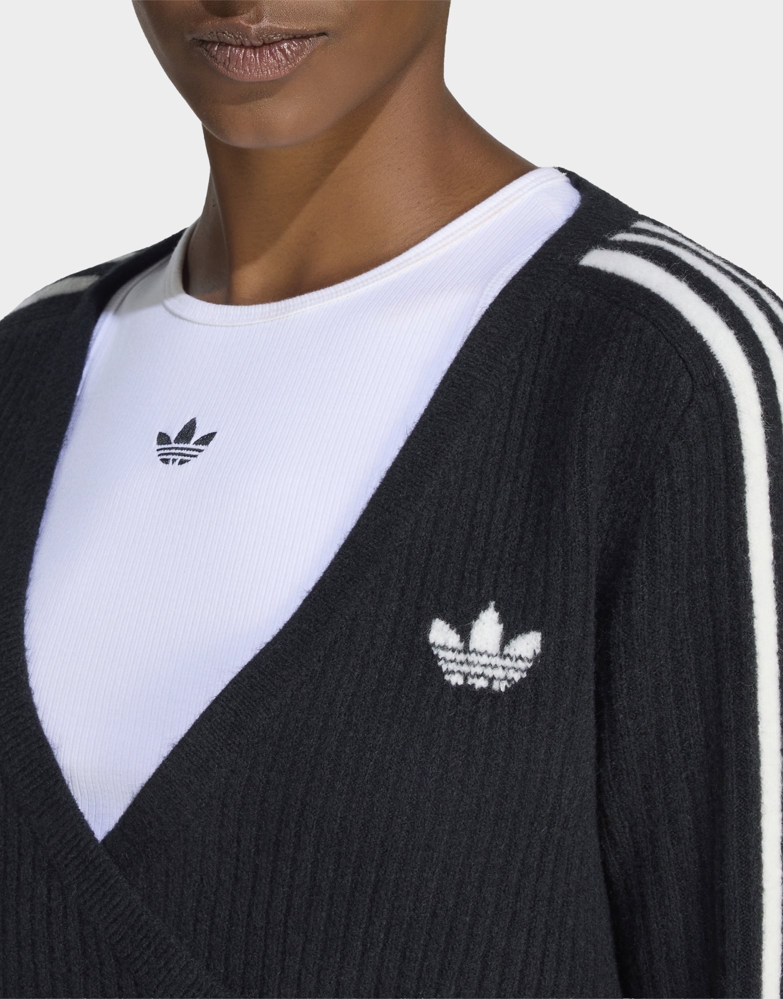adidas Originals Adiluna Season 2 X Jennie Strickjacke, Wickeldesign