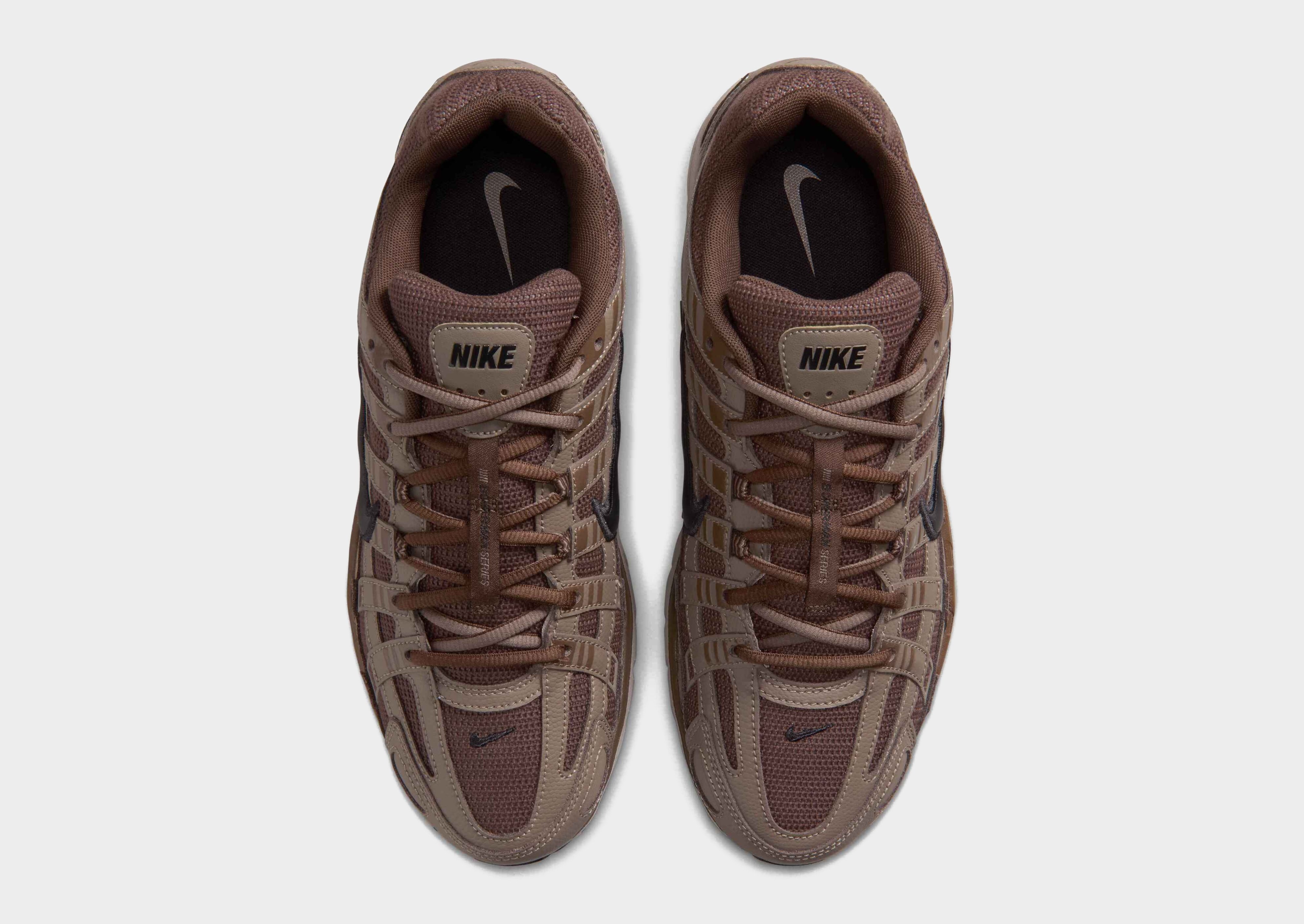 Nike Schuh (Herren) P-6000
