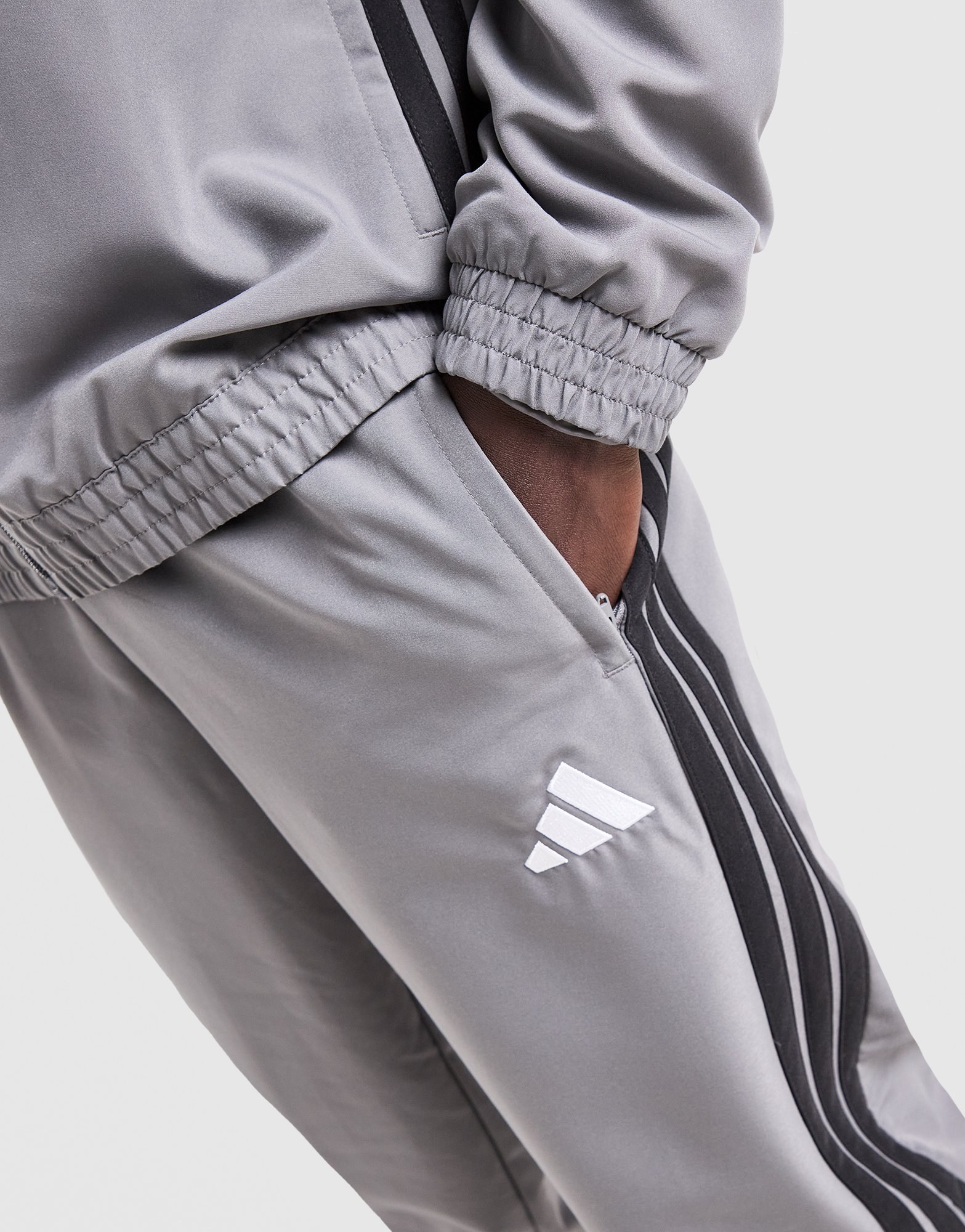 adidas Tiro 26 Woven Trainingshose