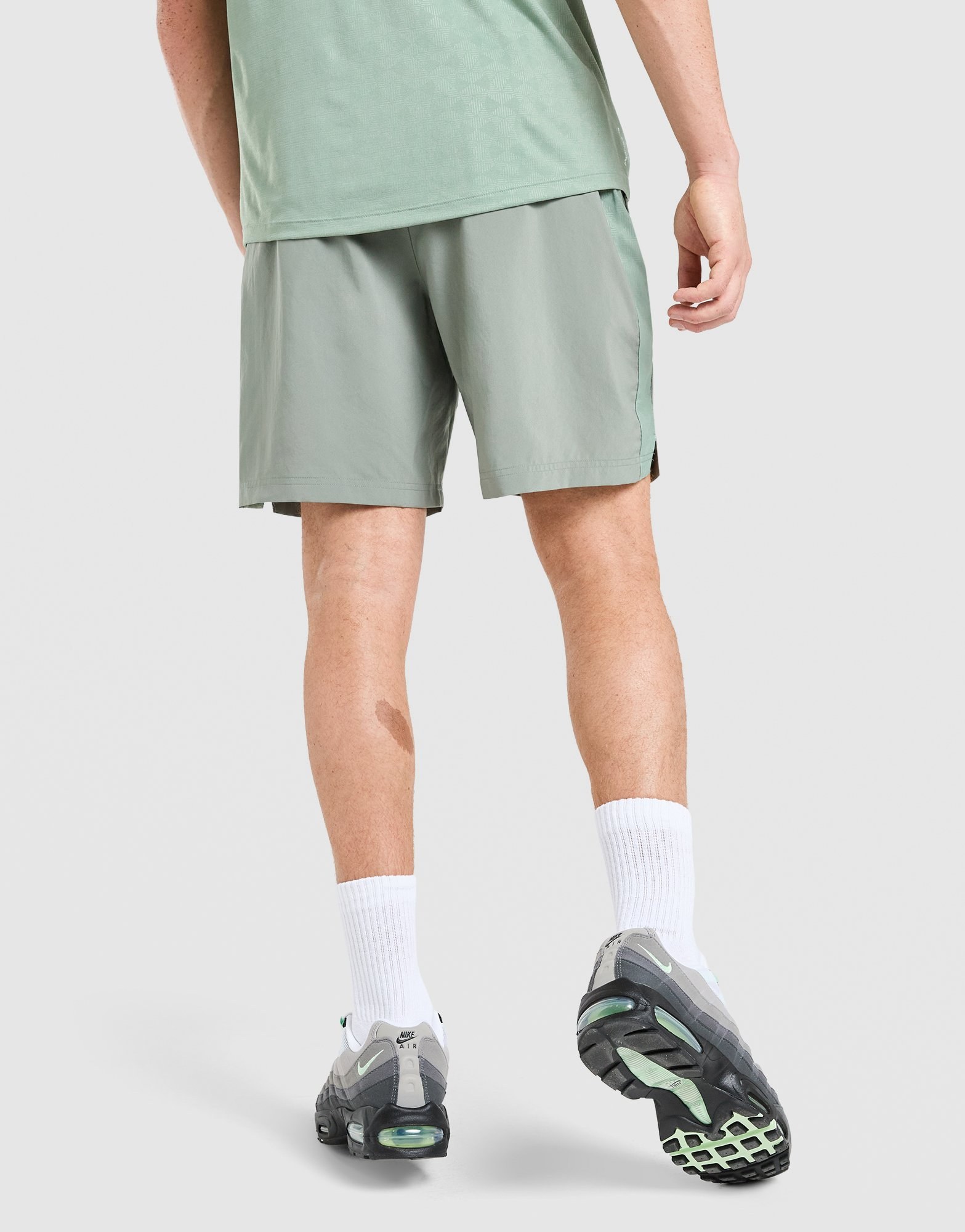 The North Face Embossed Panel Shorts