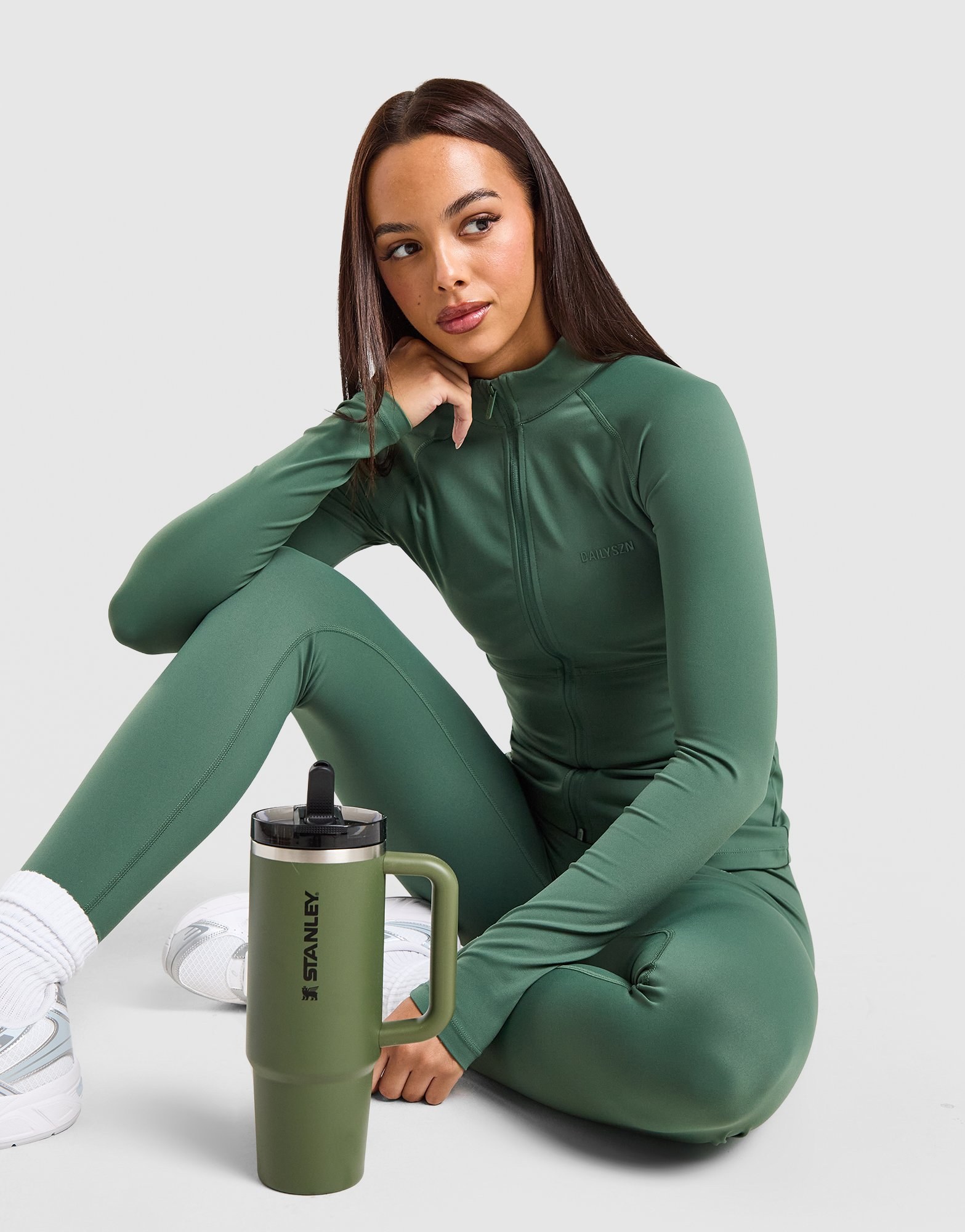 DAILYSZN Sculpt Full-Zip Fitted Oberteil