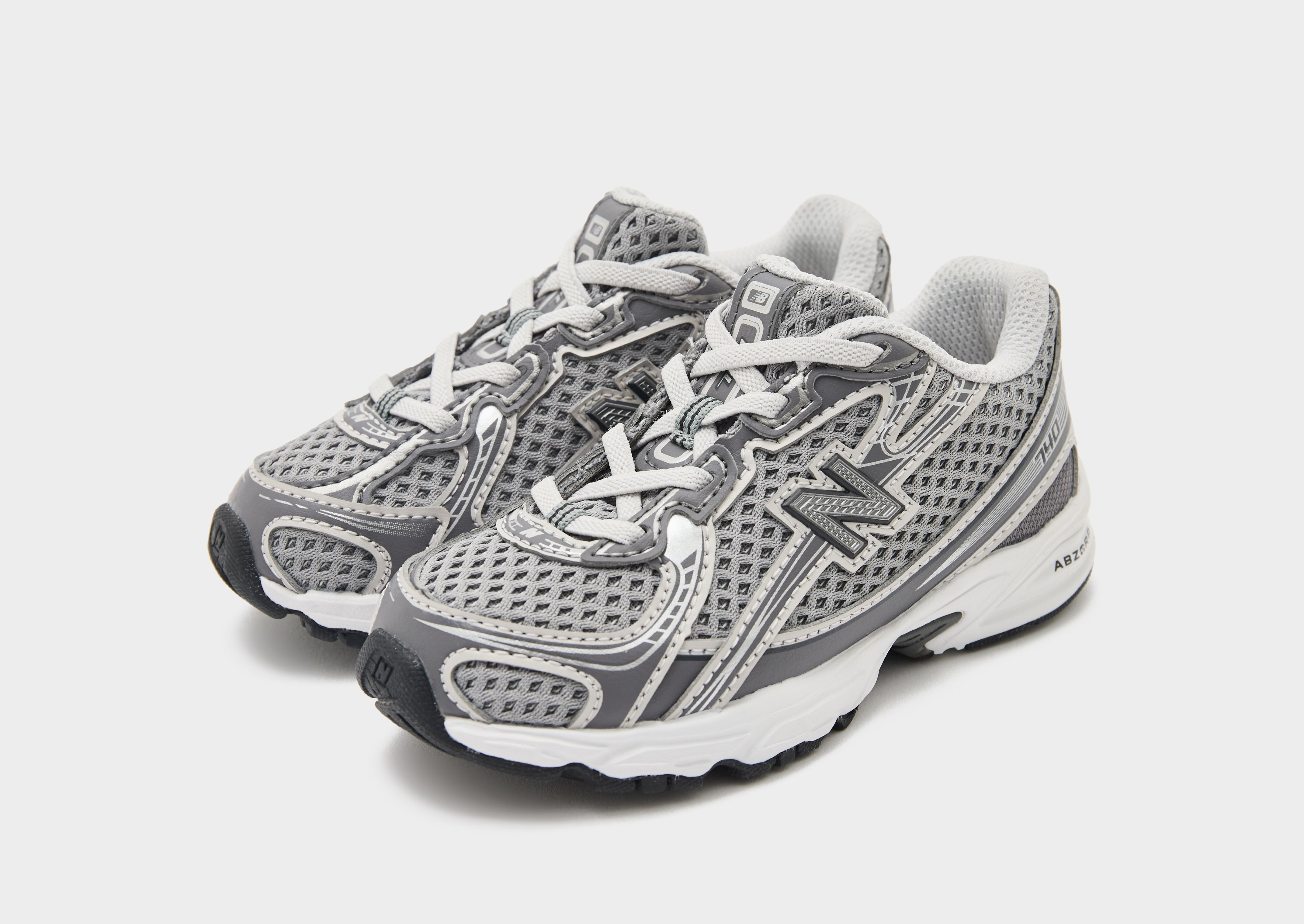 New Balance 740 Babys