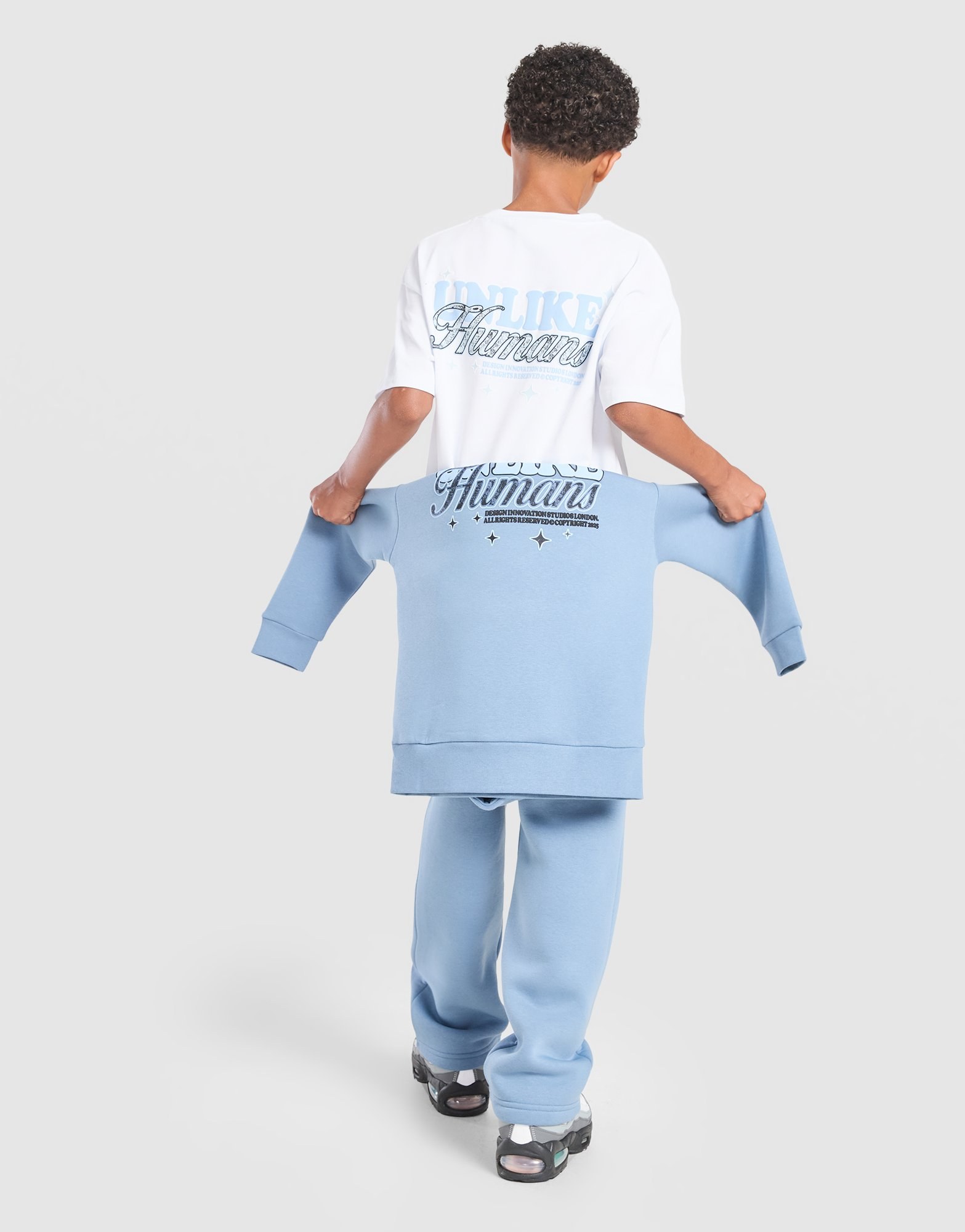 Unlike Humans Service T-Shirt Kinder